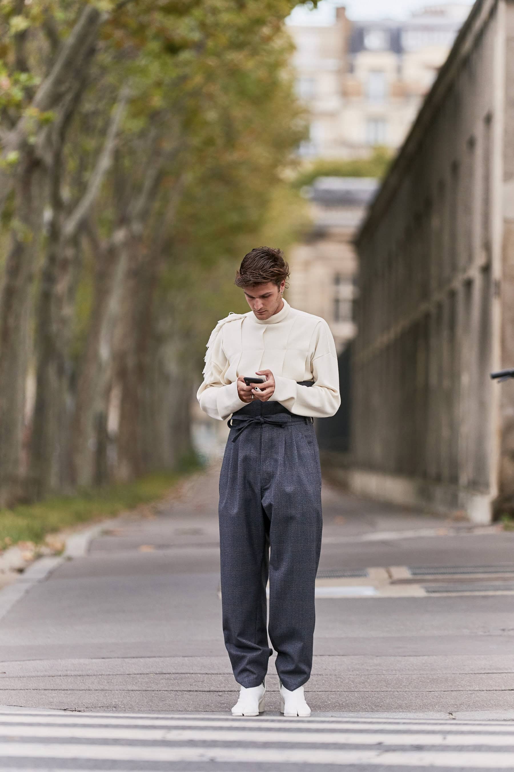 Paris Street Style Spring 2020 Day