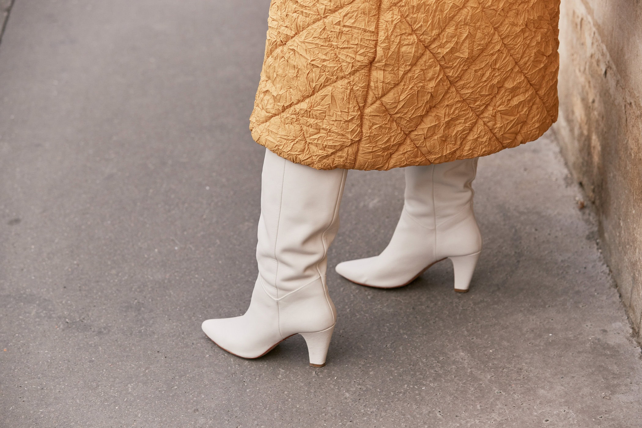 Paris Street Style Spring 2020 Day