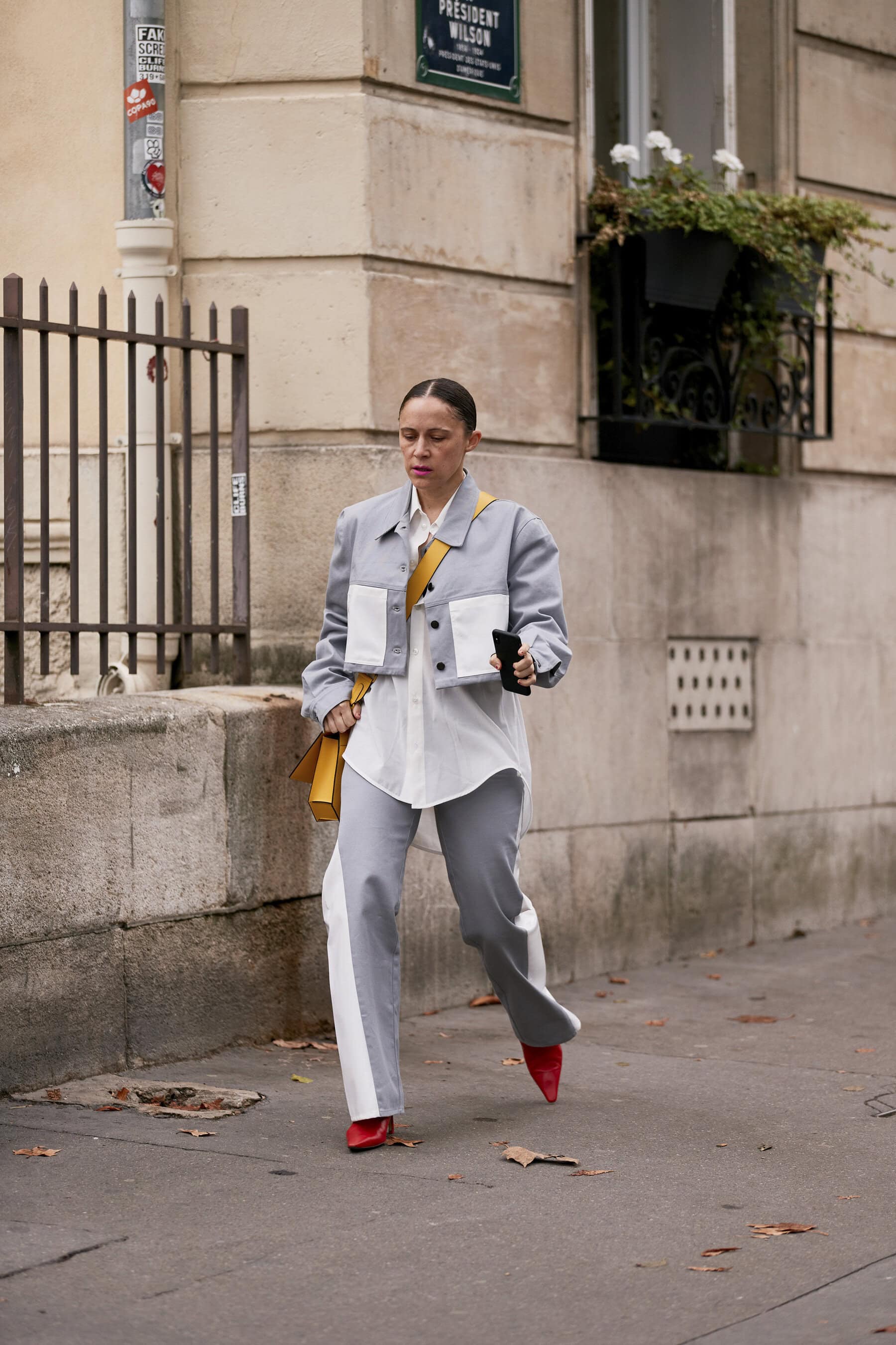Paris Street Style Spring 2020 Day