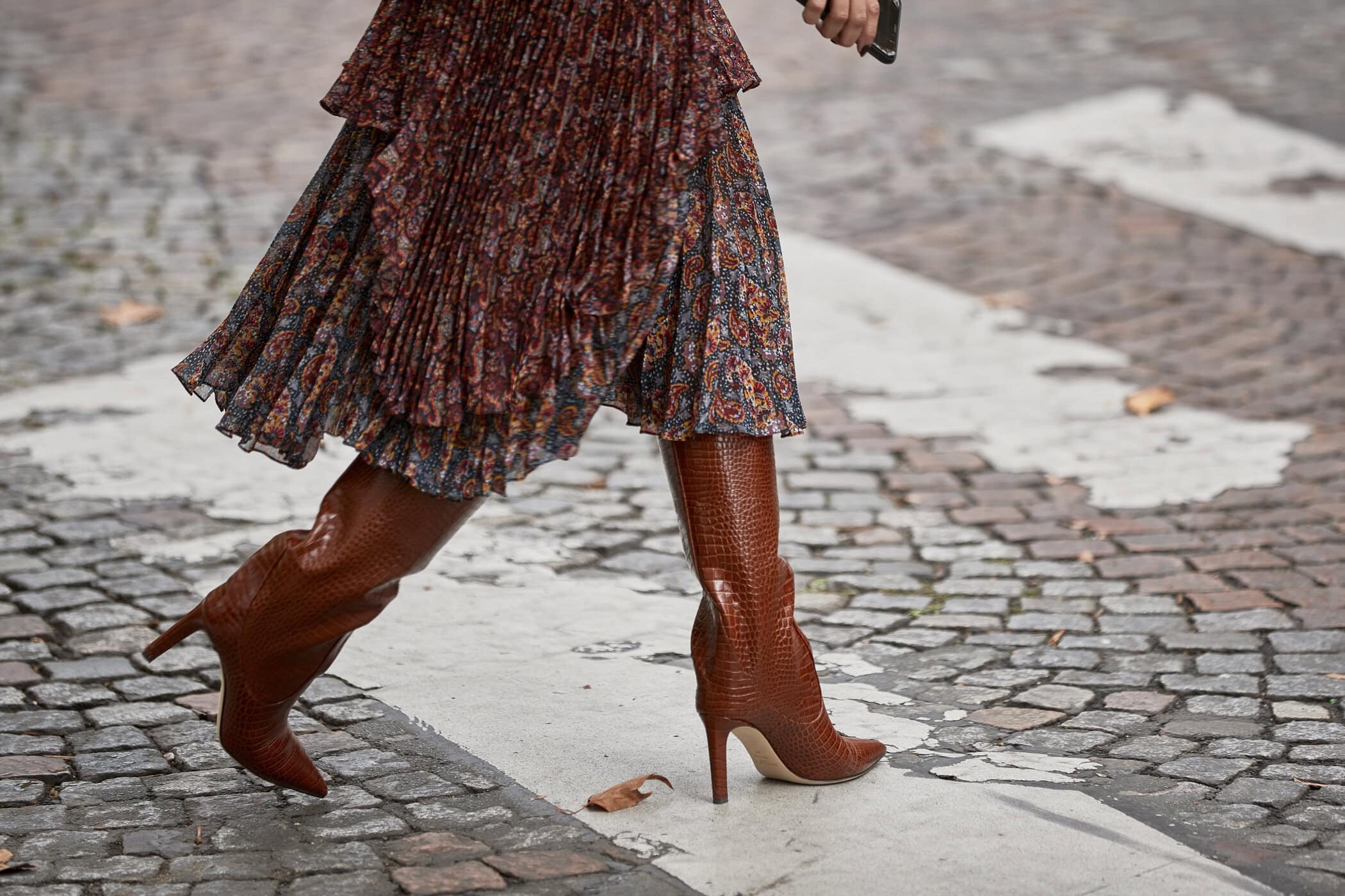 Paris Street Style Spring 2020 Day