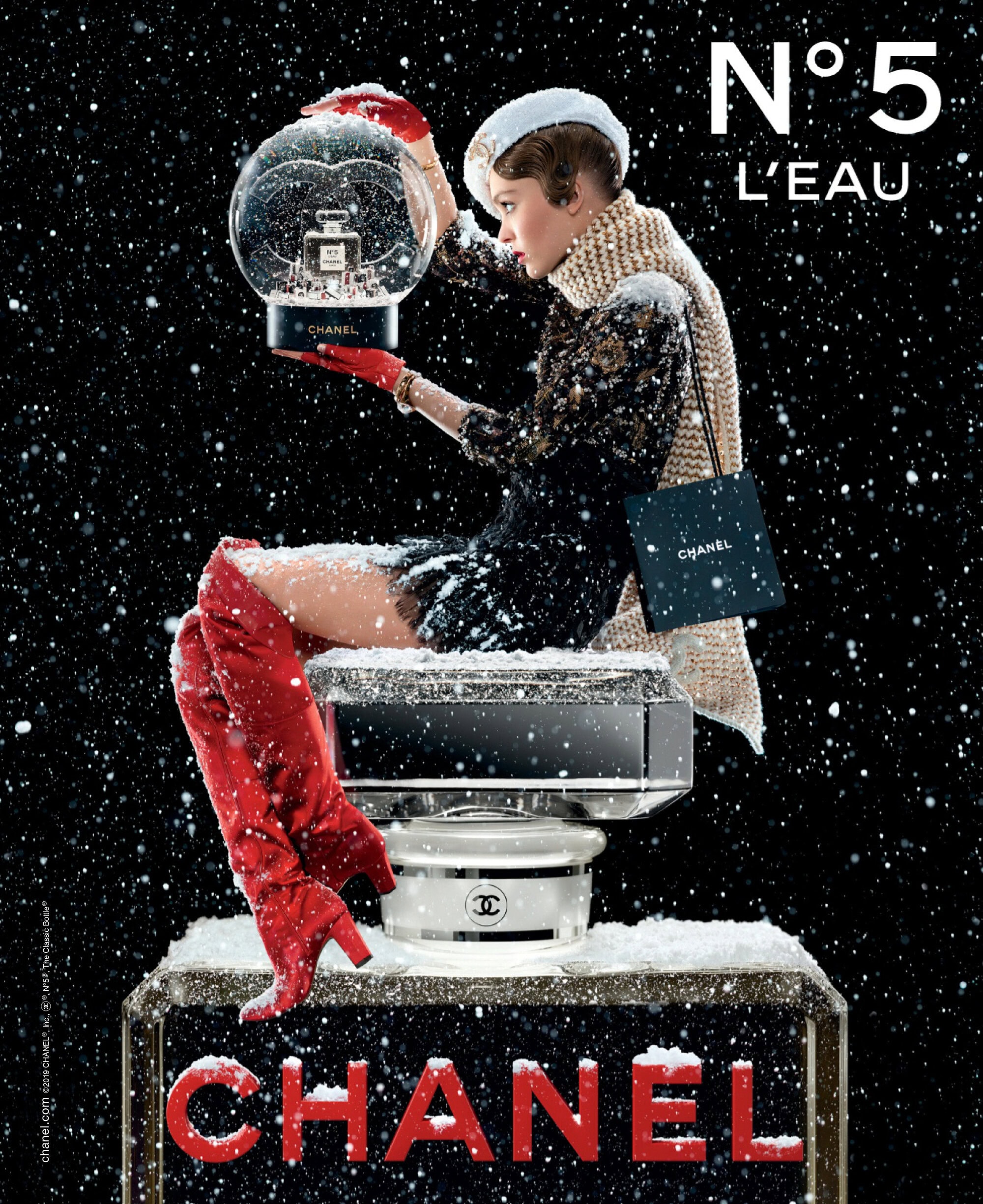 Chanel 'No. 5 L'Eau' Fragrance Holiday 2019 Campaign With Lily-Rose Depp by  Jean-Paul Goude