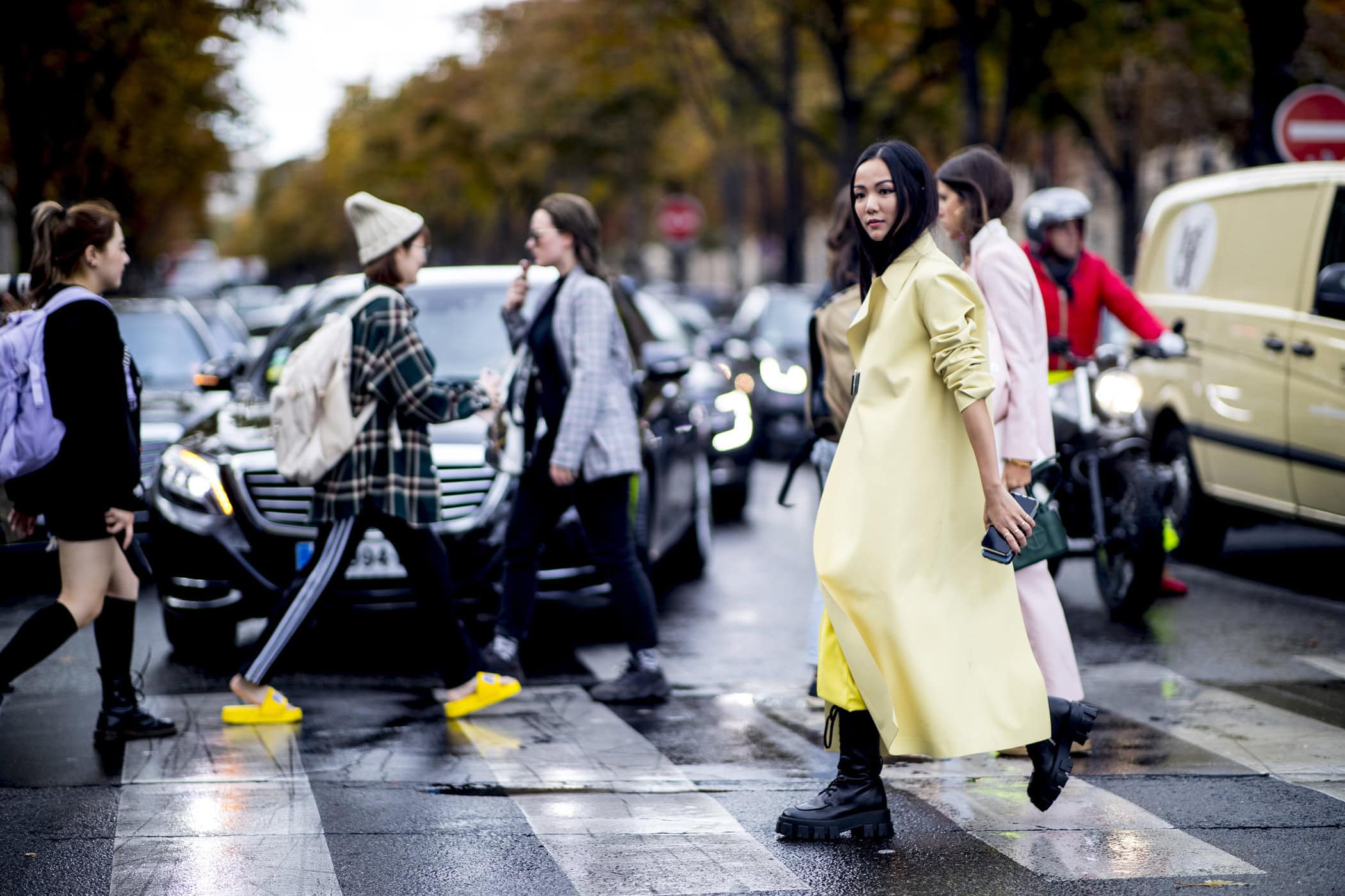 Paris Street Style Spring 2020 Day