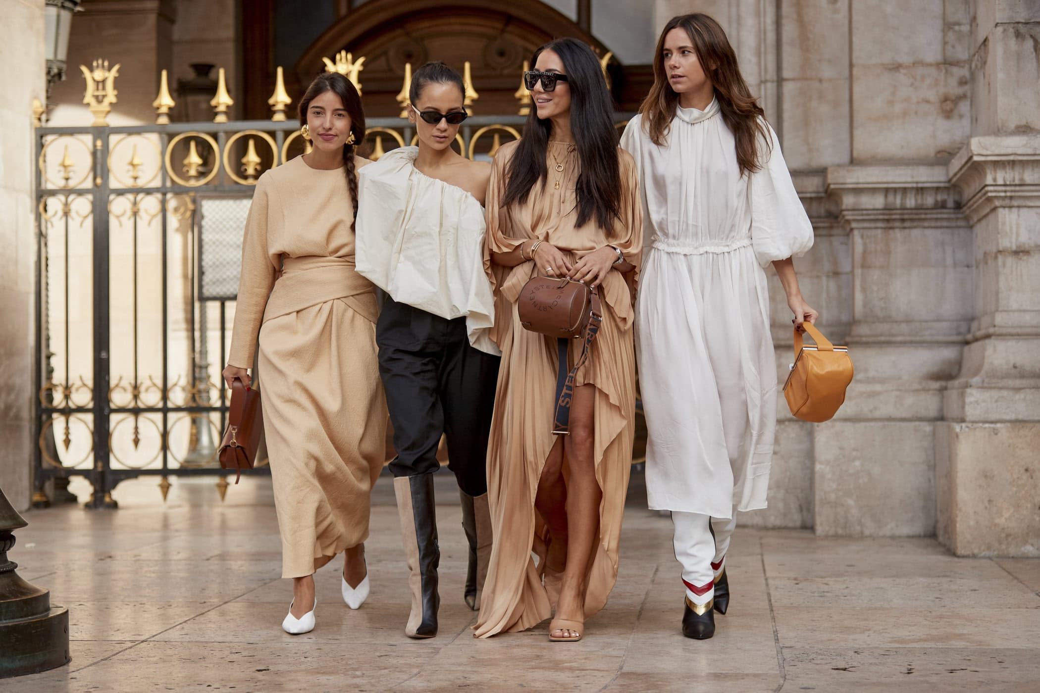 Paris Street Style Spring 2020 Day