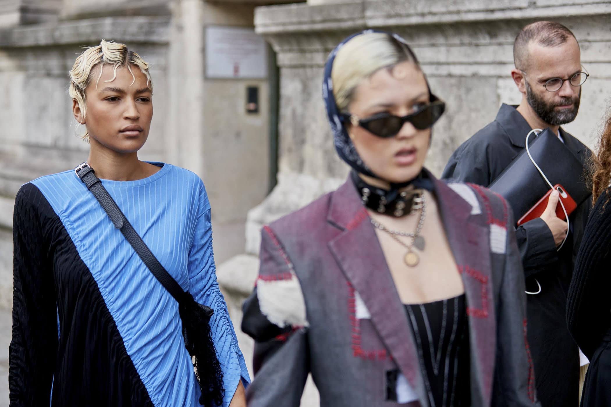 Paris Street Style Spring 2020 Day