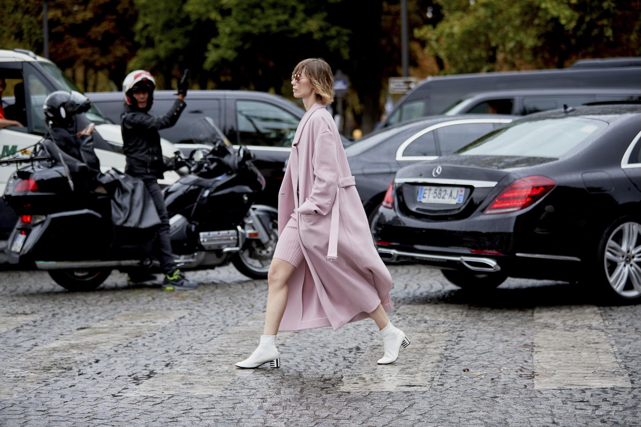 Paris Street Style Spring 2020 Day