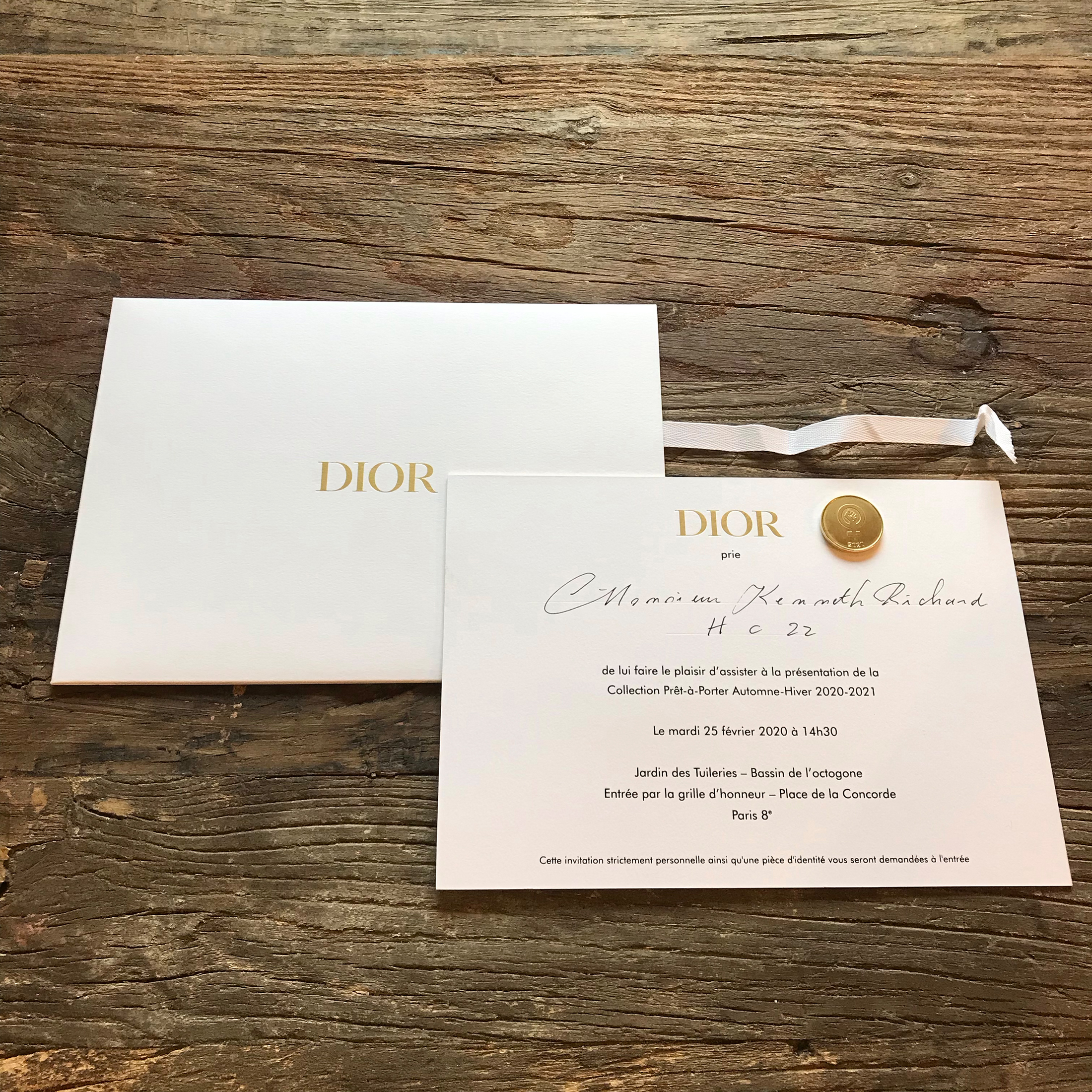 The Best Women's Fall 2020 Fashion Show Invitations