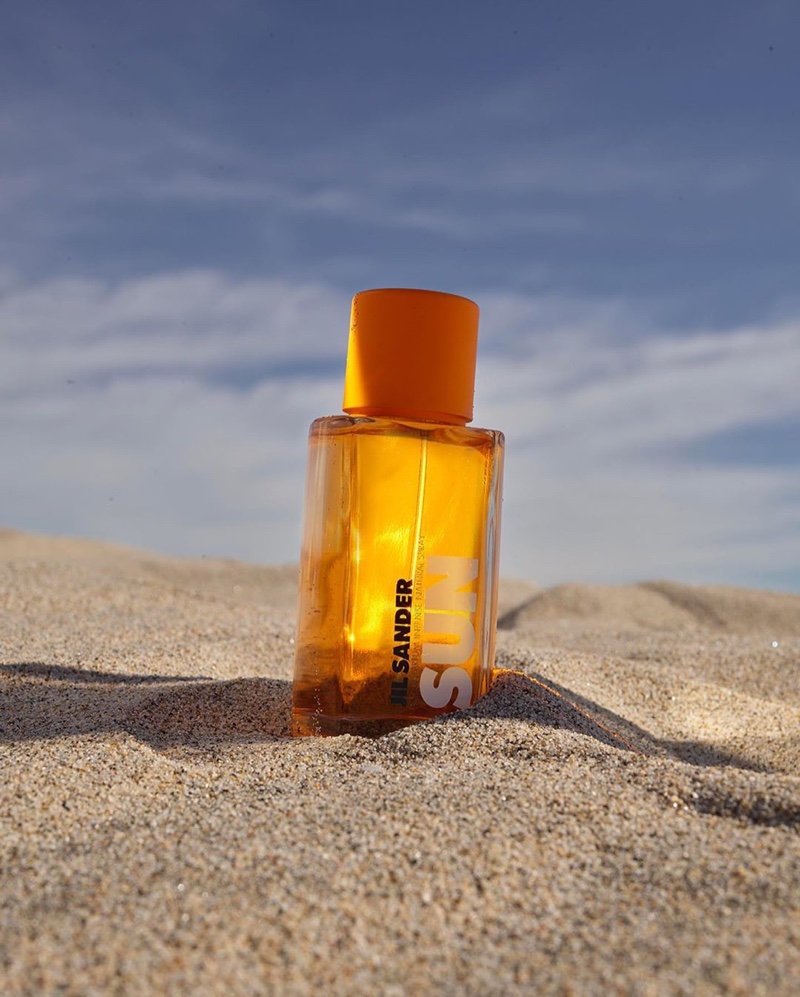 te binden Zwaaien honderd Jil Sander "Sun" Fragrance Summer 2020 Ad Campaign | The Impression
