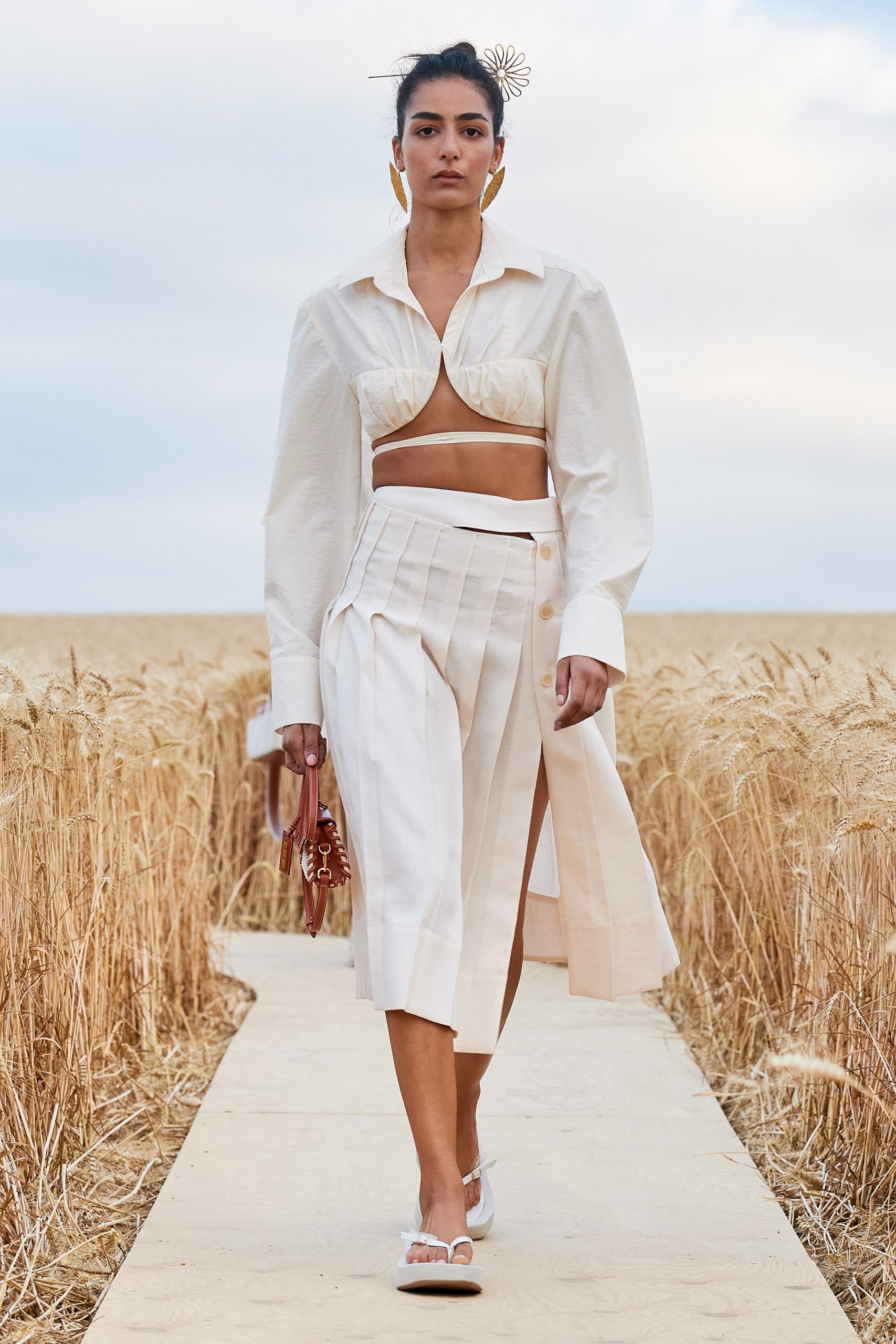 Jacquemus Spring 2021 Featured Plus Size Models In Minis & Crop Tops