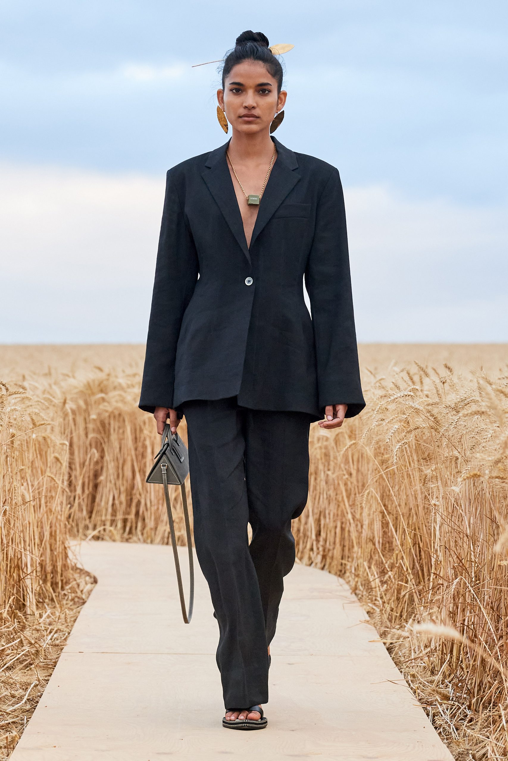 Jacquemus' Spring/Summer 2021 Show Is The Relaxing Antidote You Need During  These Complex Times
