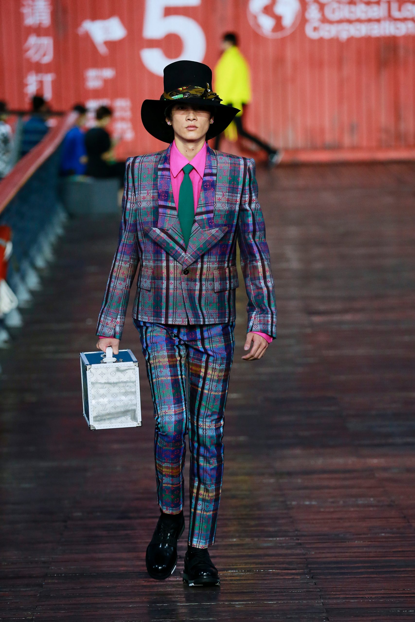 Louis Vuitton Men's Spring 2021 Fashion Show Review