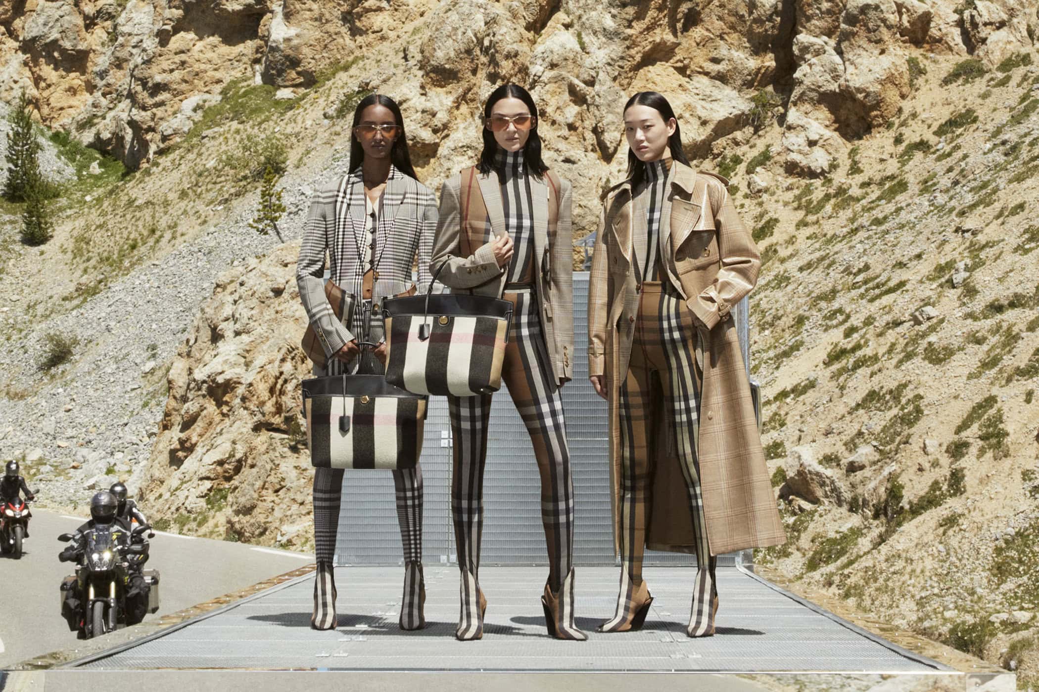 Burberry best sale fall 2020