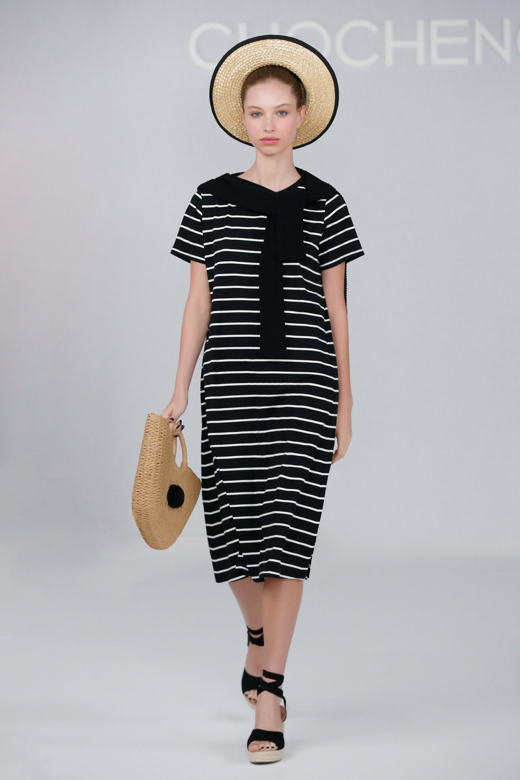 Chocheng Spring 2021 Fashion Show 