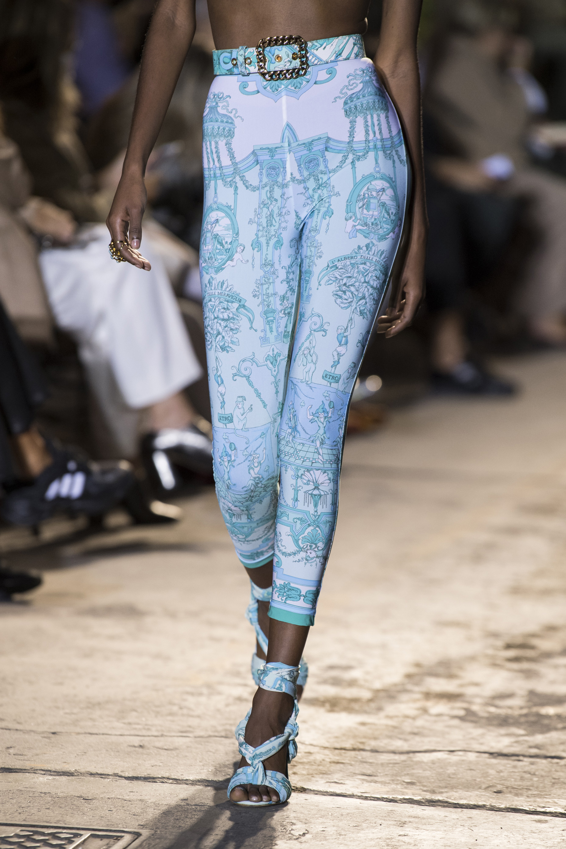 Etro Spring 2021 Fashion Show Details