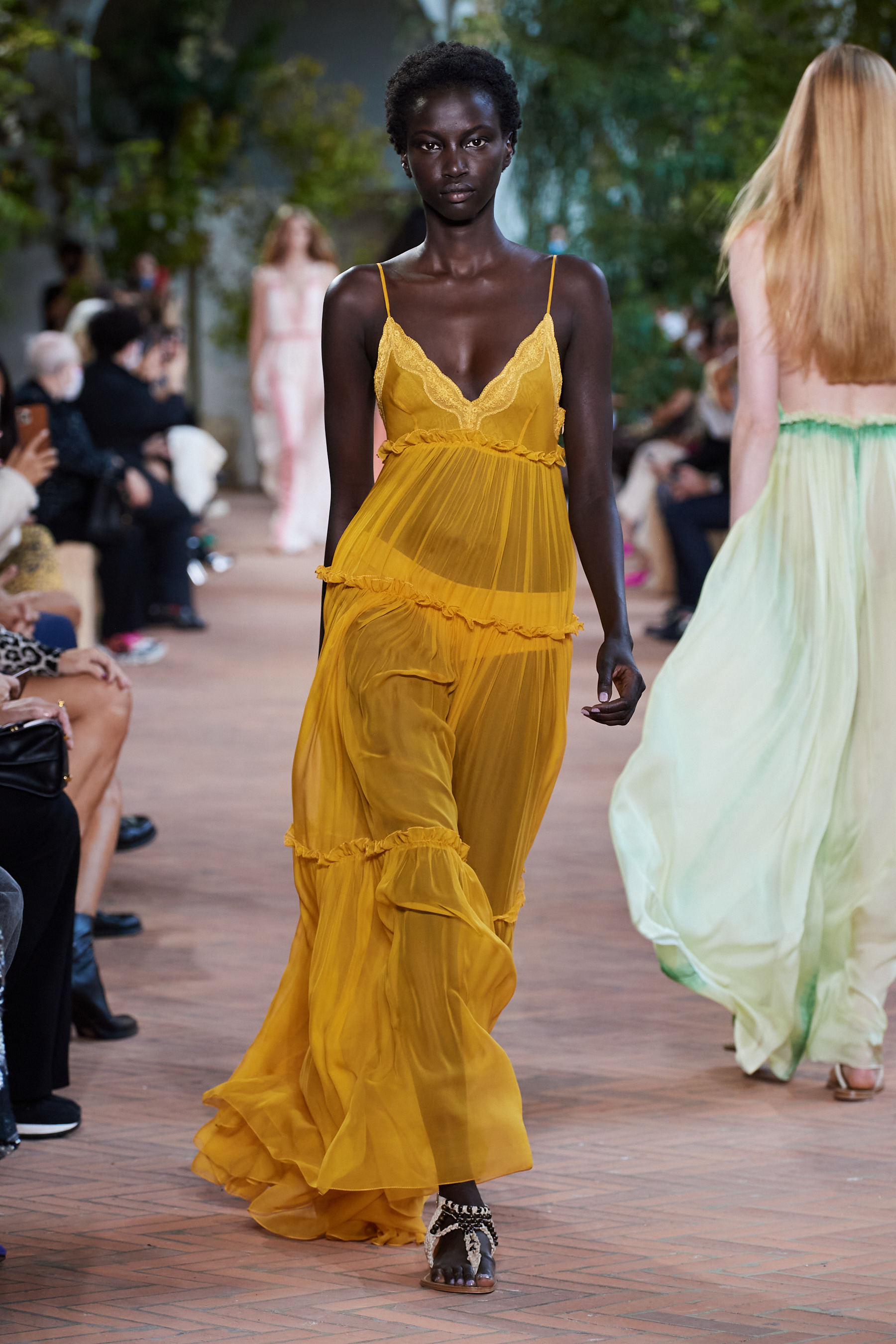 Alberta Ferretti Spring 2021 Fashion Show 