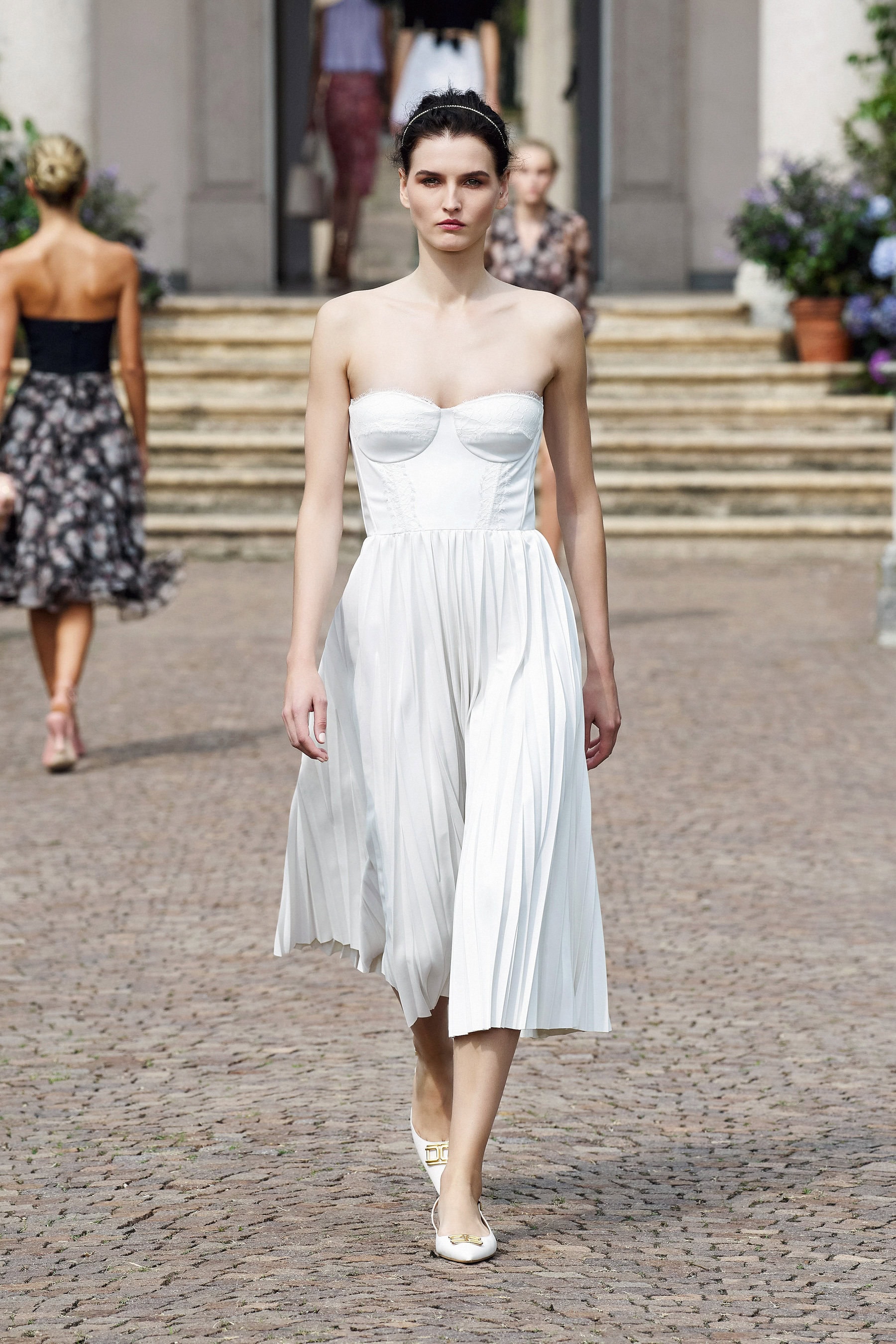 Elisabetta Franchi Spring 2021 Fashion Show 