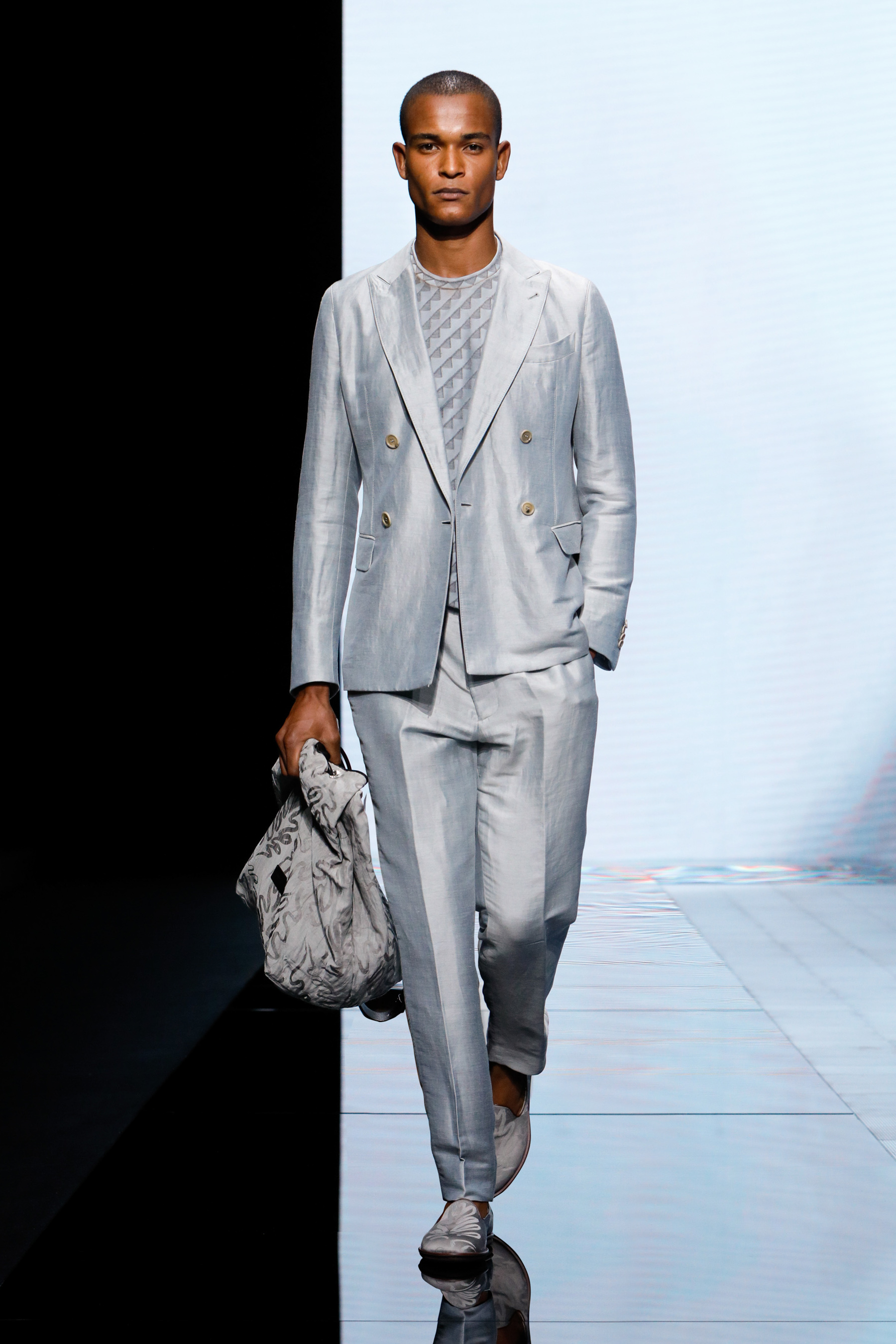 Giorgio Armani Spring 2021 Fashion Show 