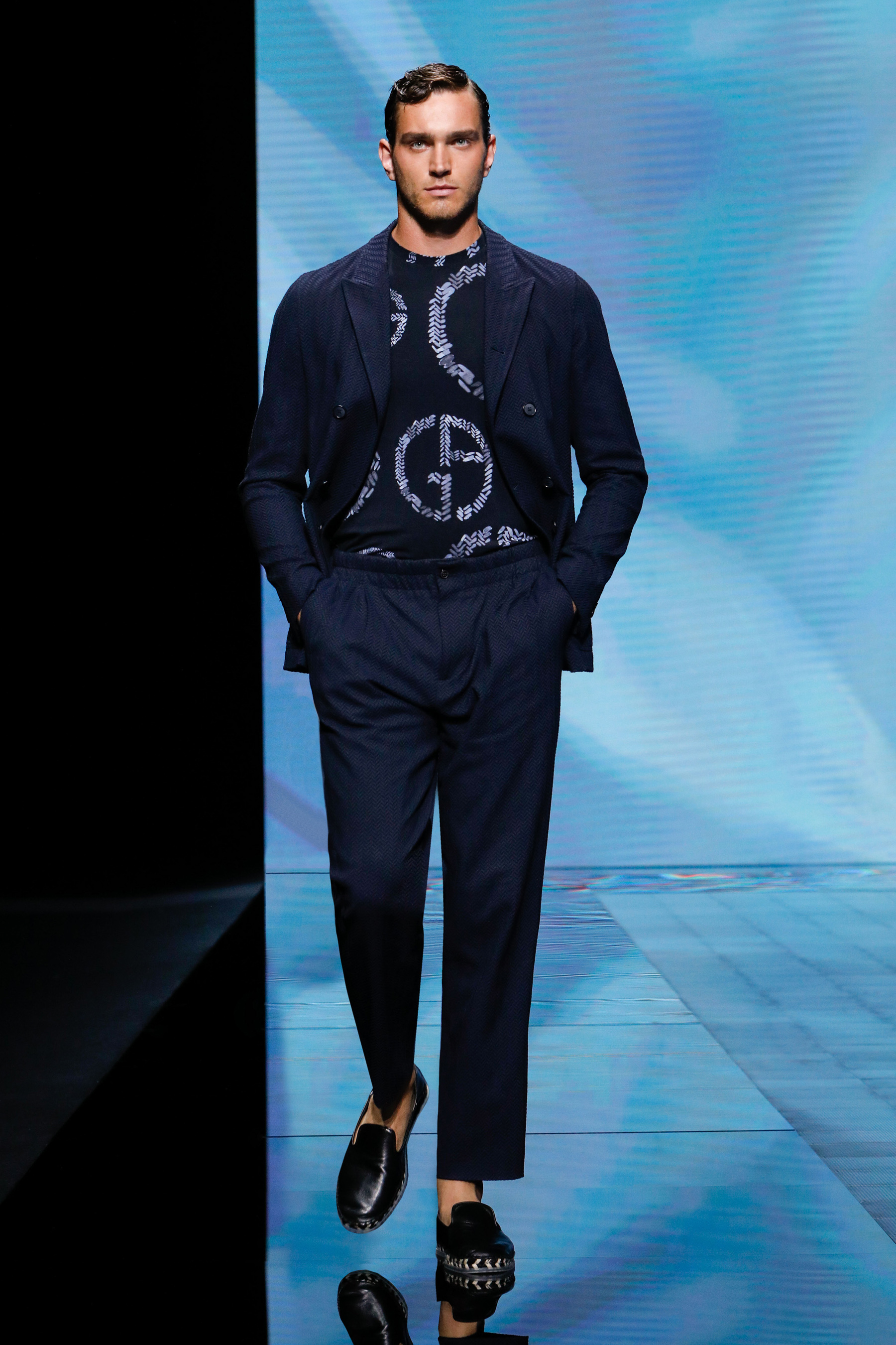 Giorgio Armani Spring 2021 Fashion Show 