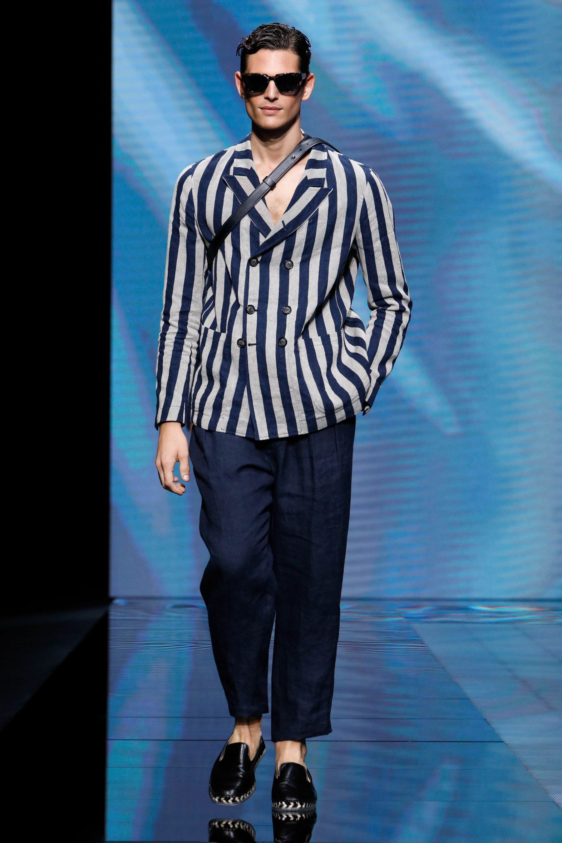 Giorgio Armani Spring 2021 Fashion Show 