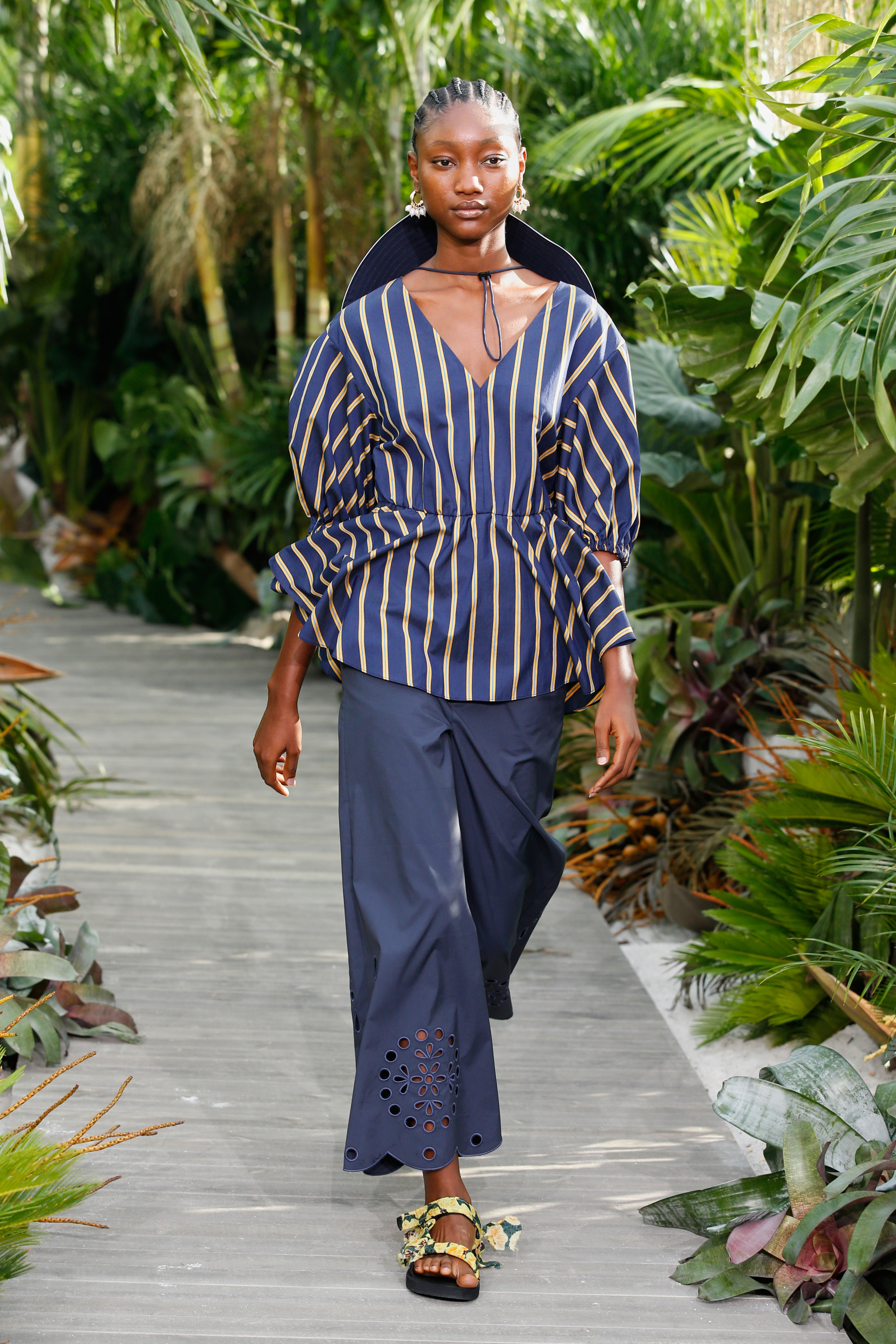 Jason Wu Spring 2021 Fashion Show 