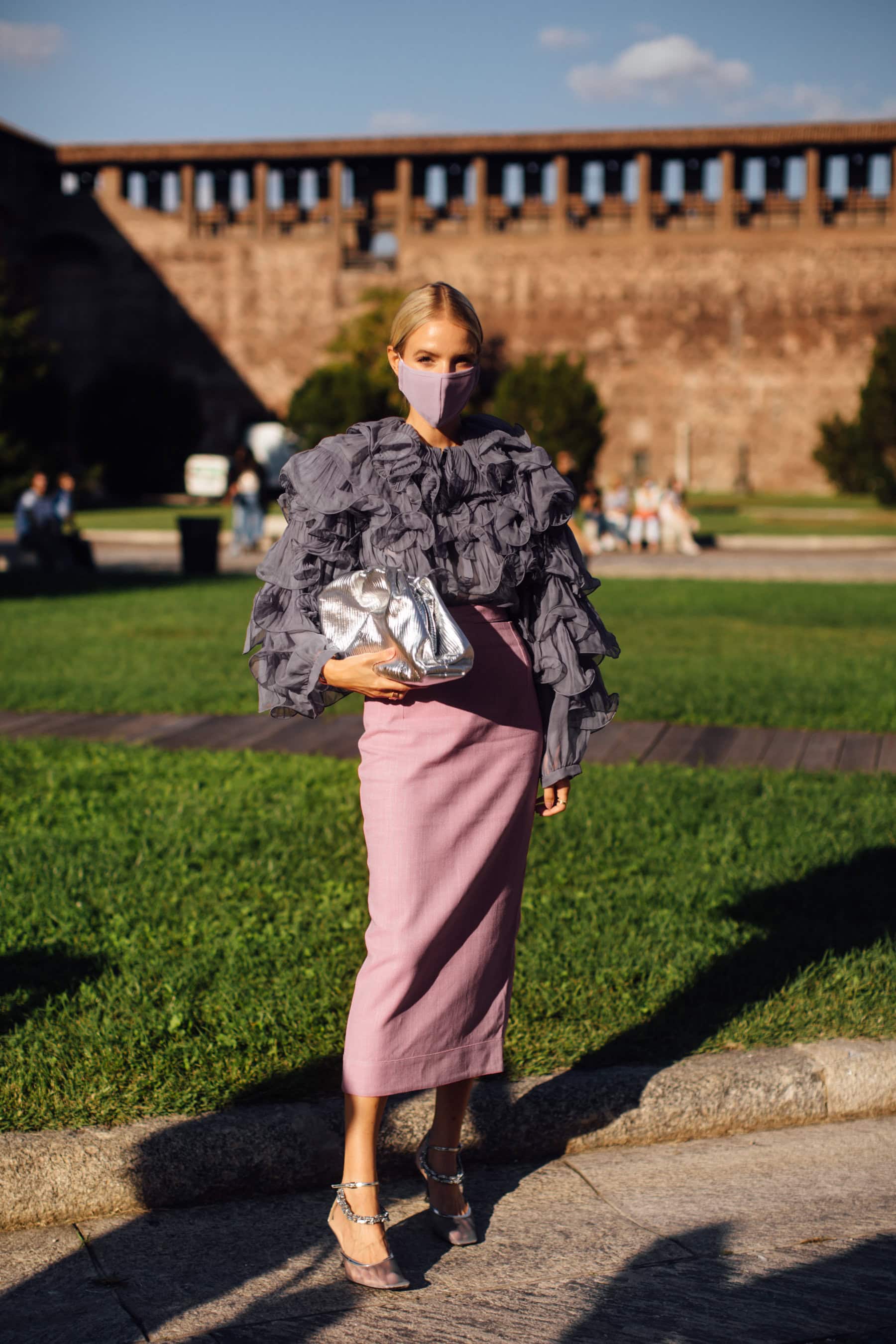 Milan Street Style Spring 2021 Day 1 