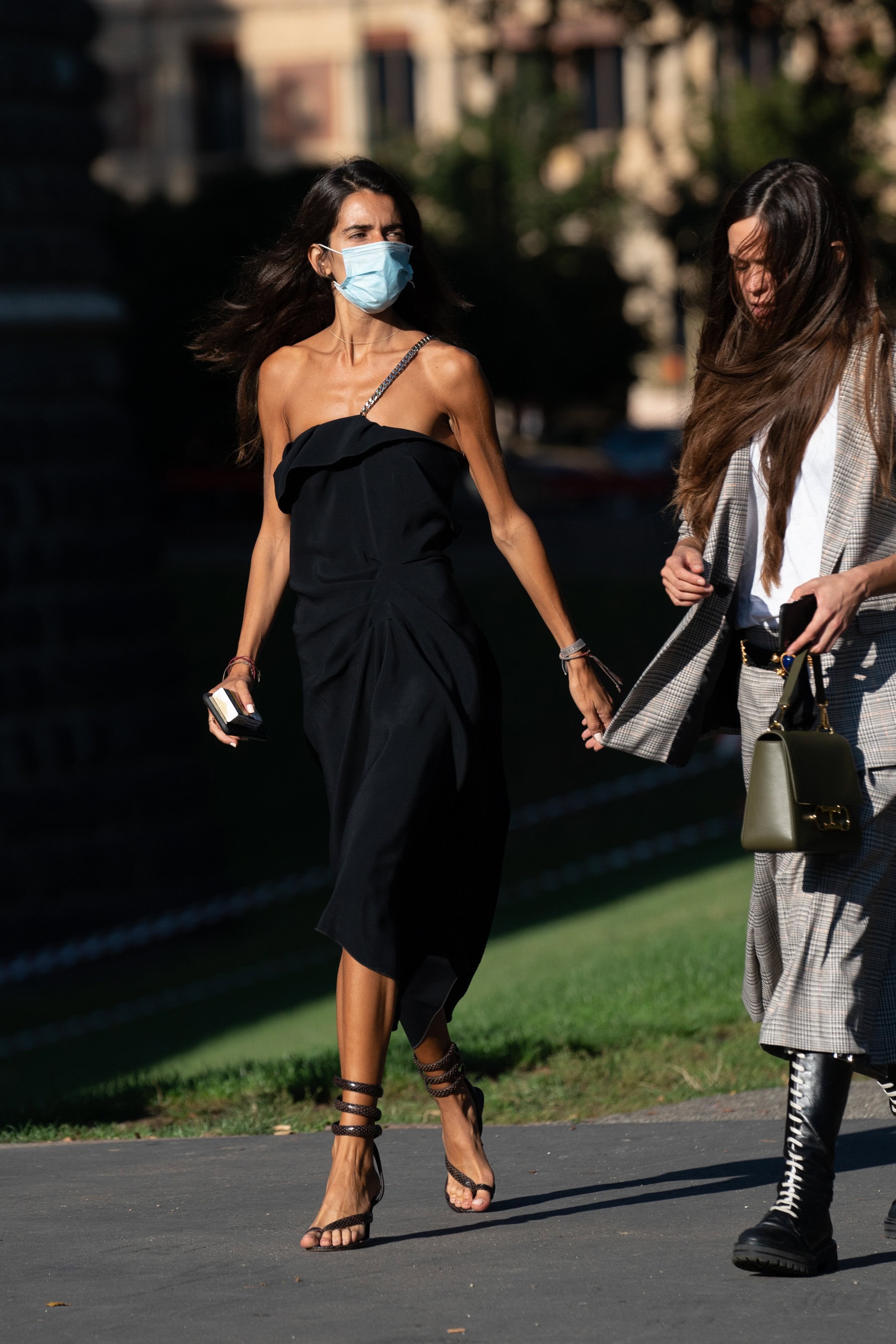 Milan Street Style Spring 2021 Day 1 