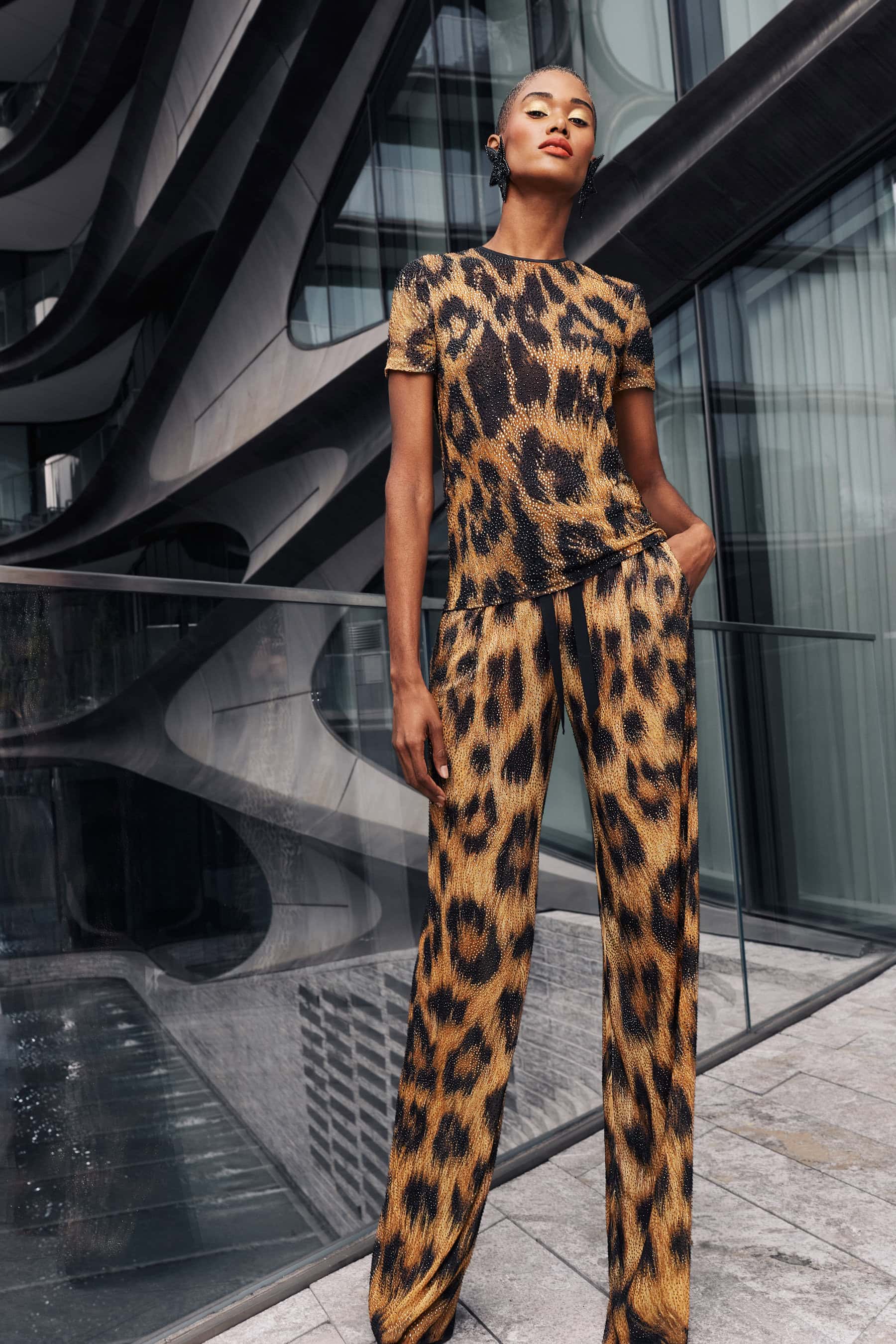 Naeem Khan Spring 2021 Fashion Show 