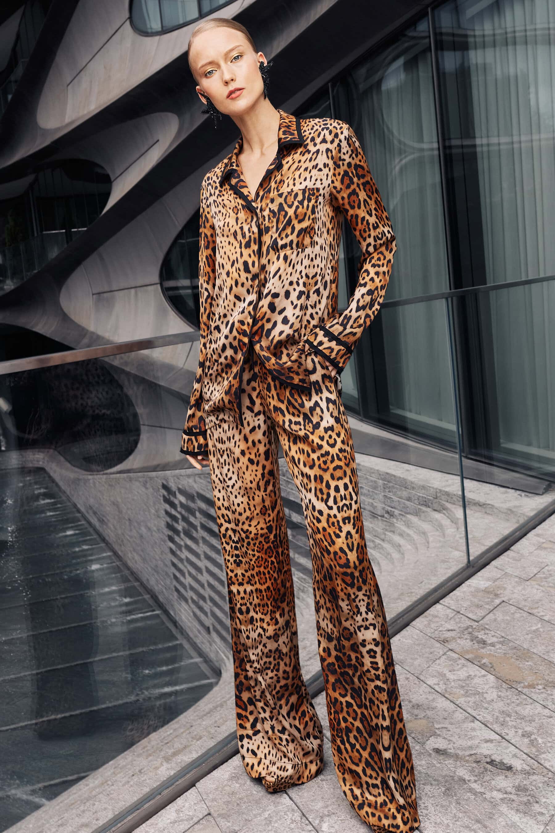 Naeem Khan Spring 2021 Fashion Show 