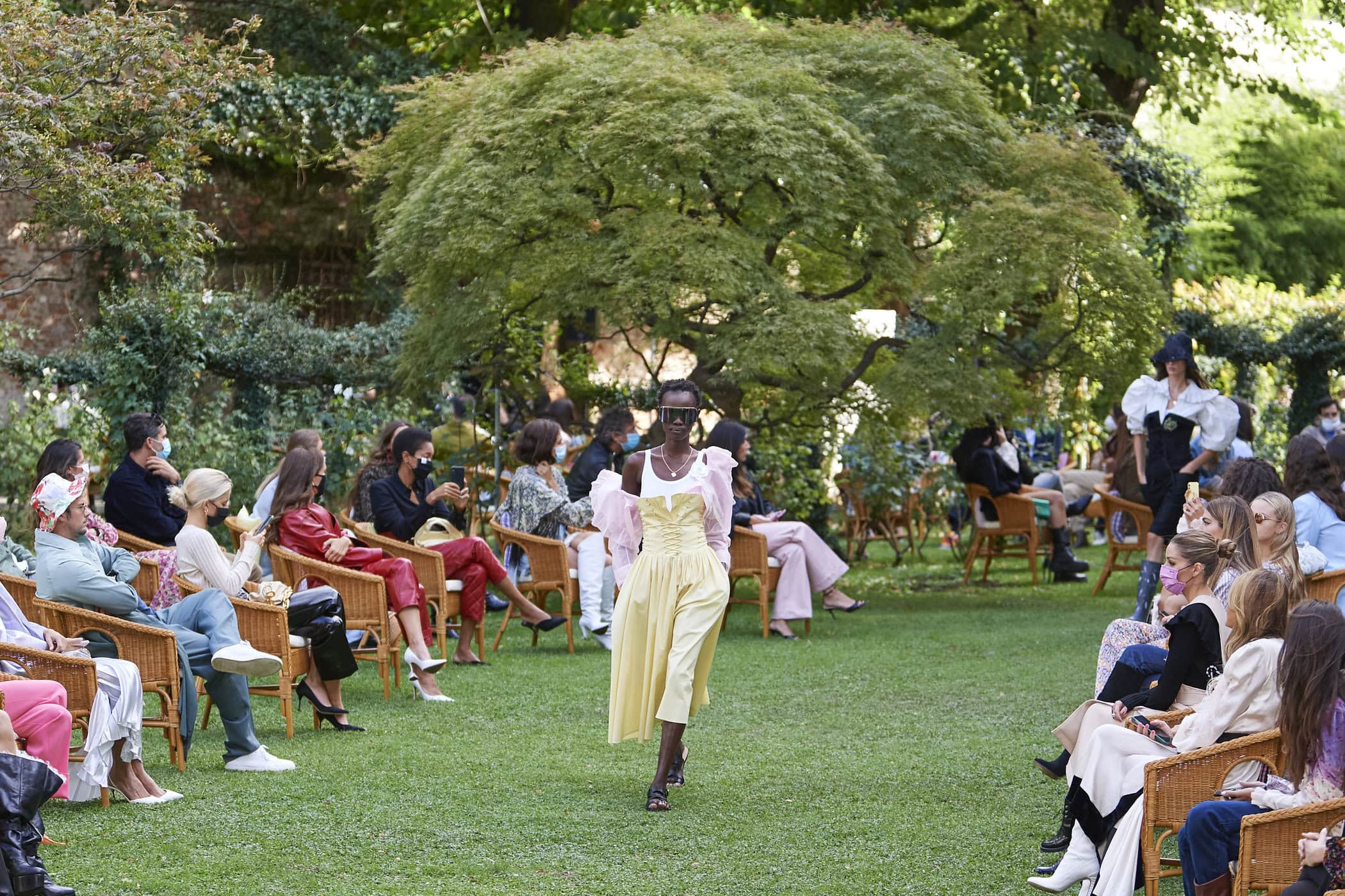 Philosophy Di Lorenzo Serafini Spring 2021 Fashion Show 