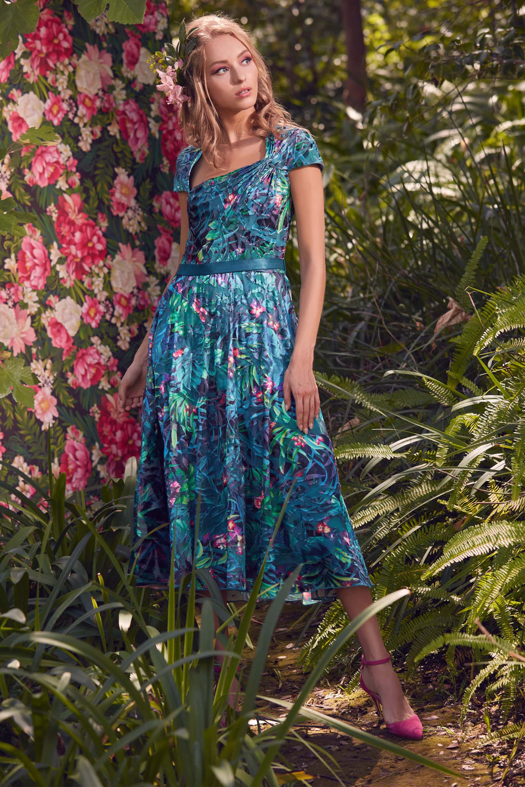 Tadashi Shoji Spring 2021 Fashion Show 