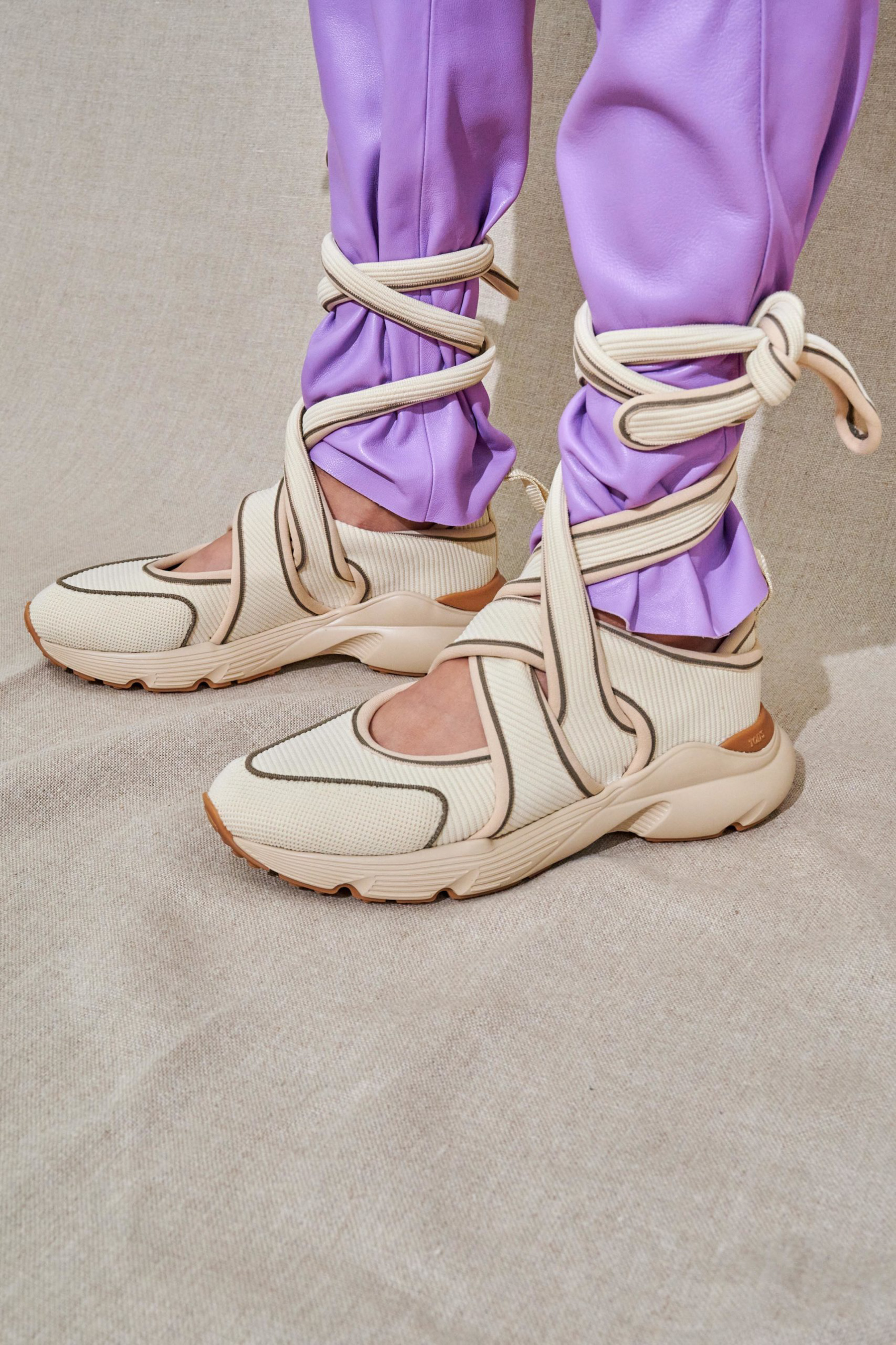 Tod's Spring 2021 Fashion Show Details | The Impression