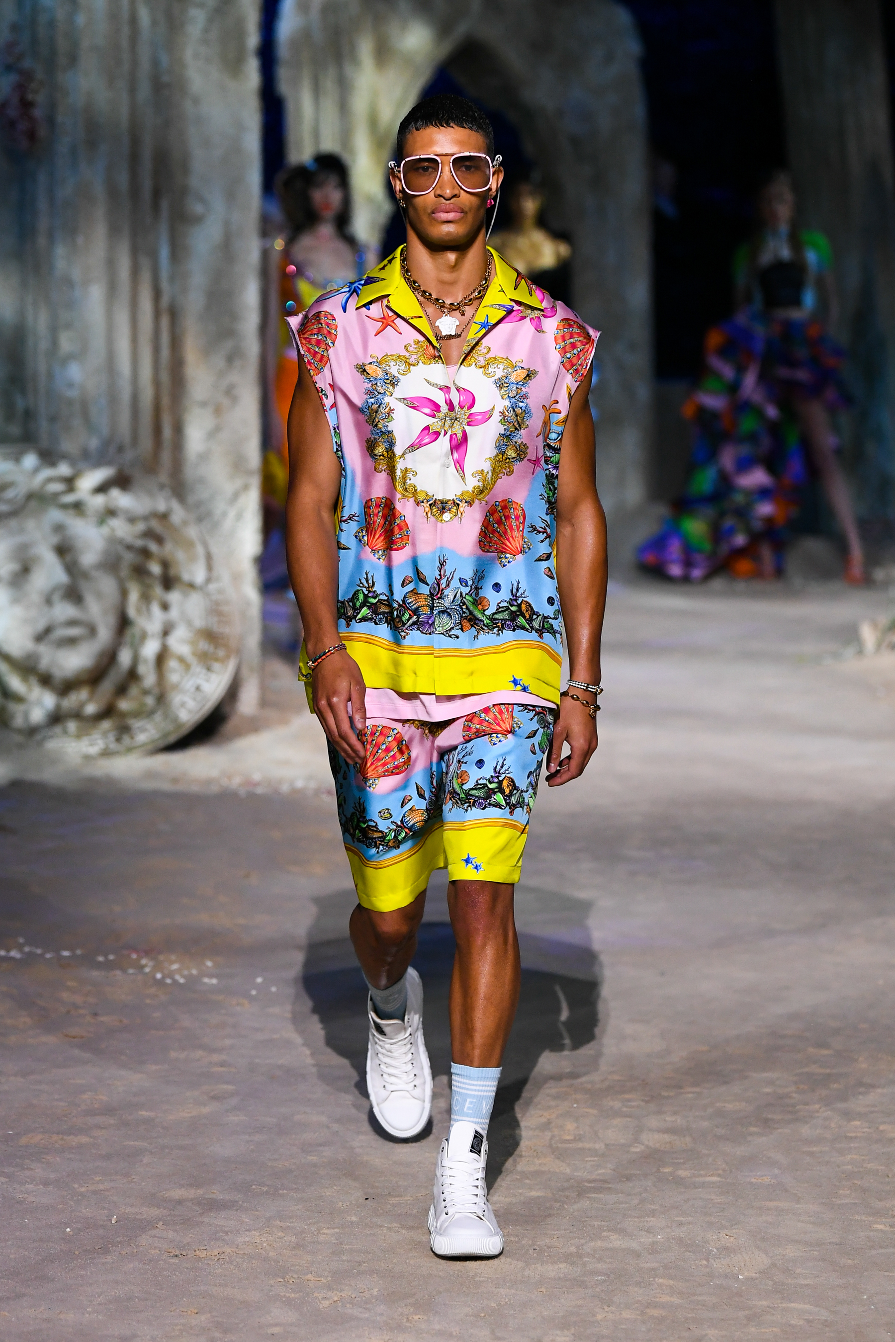 Versace Spring 2021 Fashion Show 