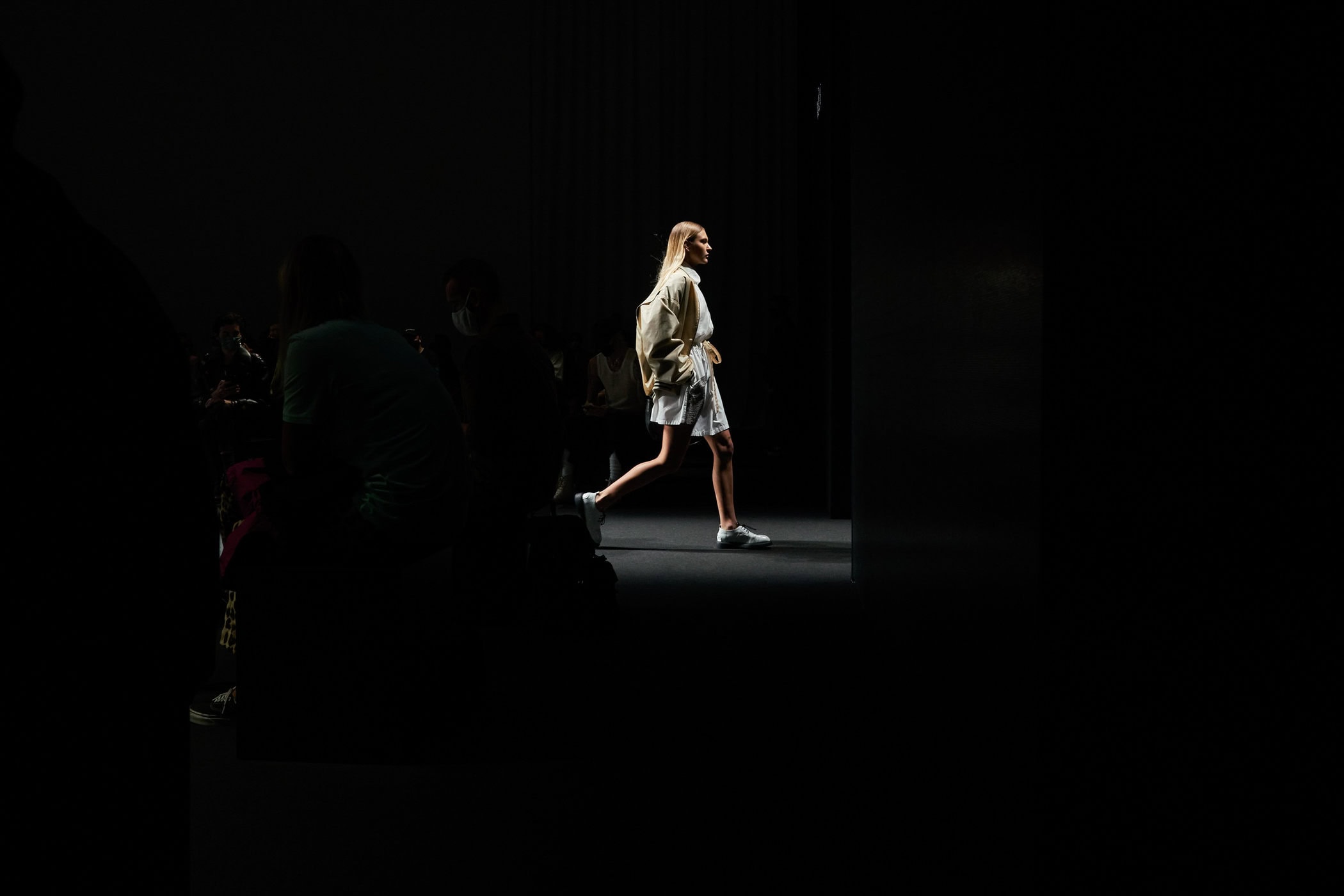 Vien Spring 2021 Fashion Show Atmosphere