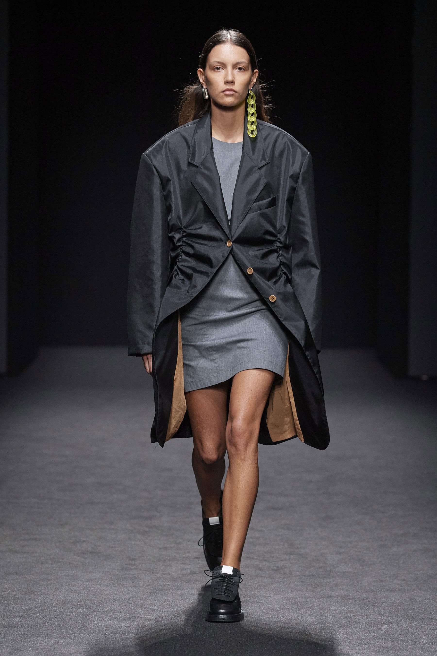 Vien Spring 2021 Fashion Show 
