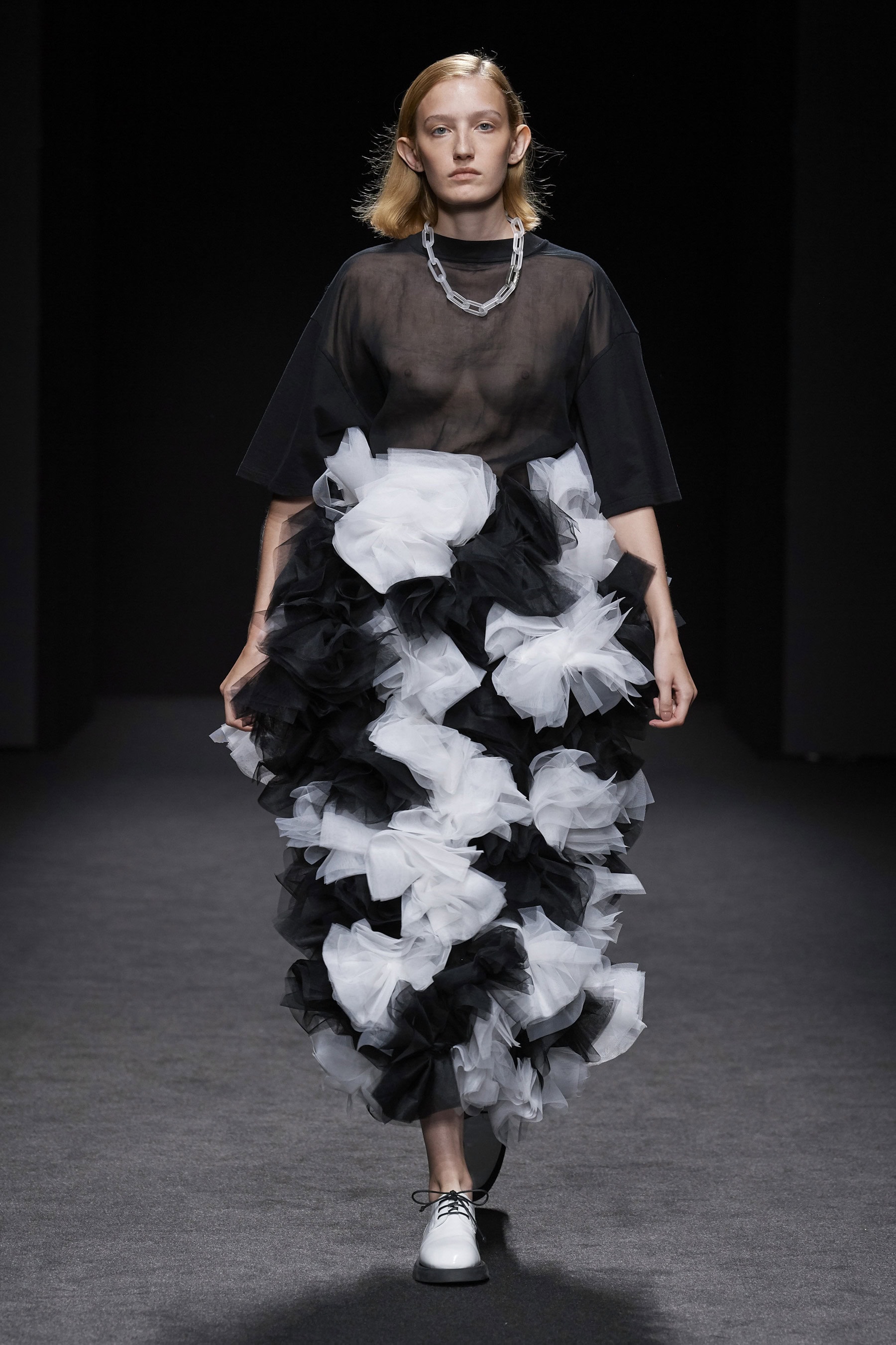 Vien Spring 2021 Fashion Show 