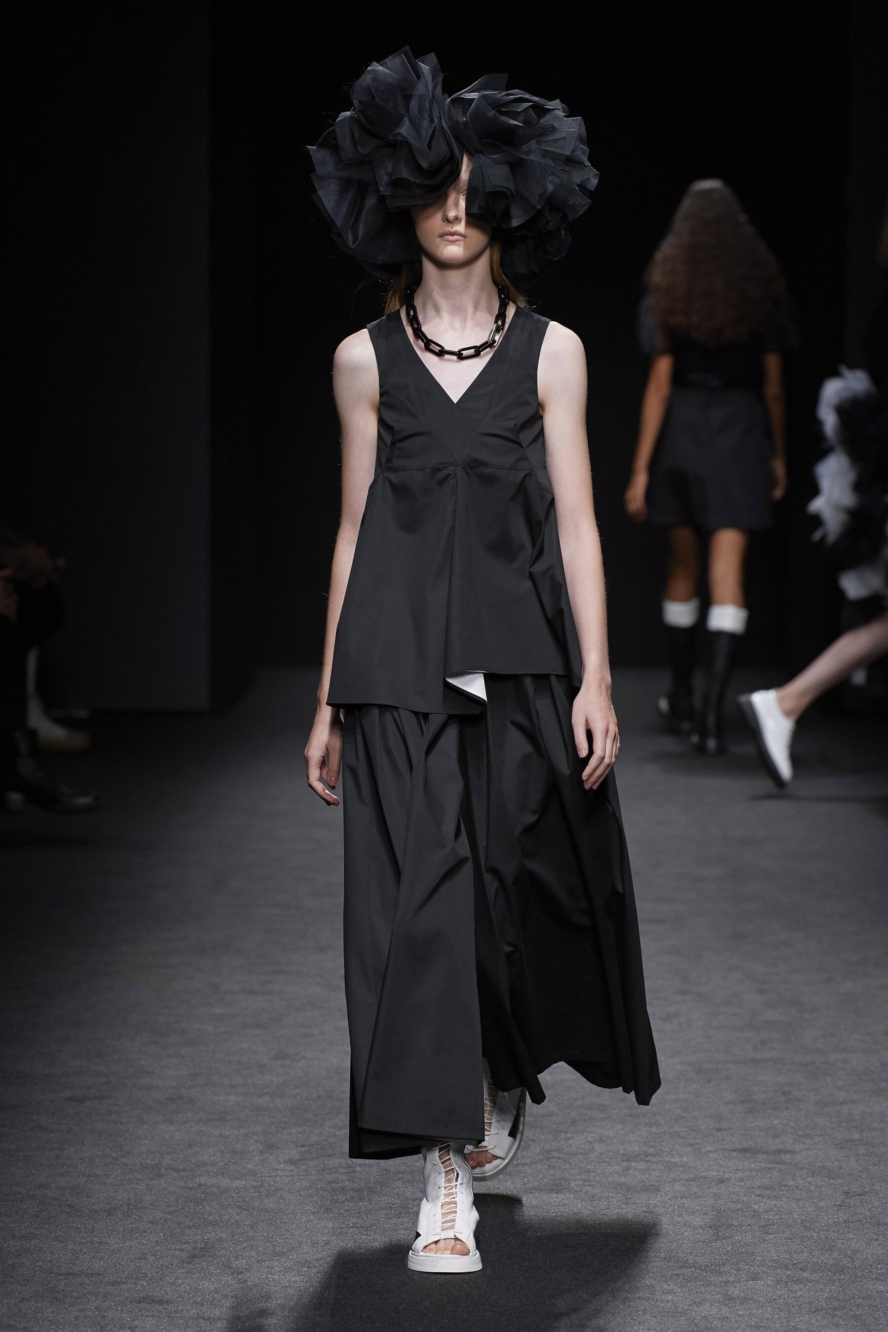 Vien Spring 2021 Fashion Show 