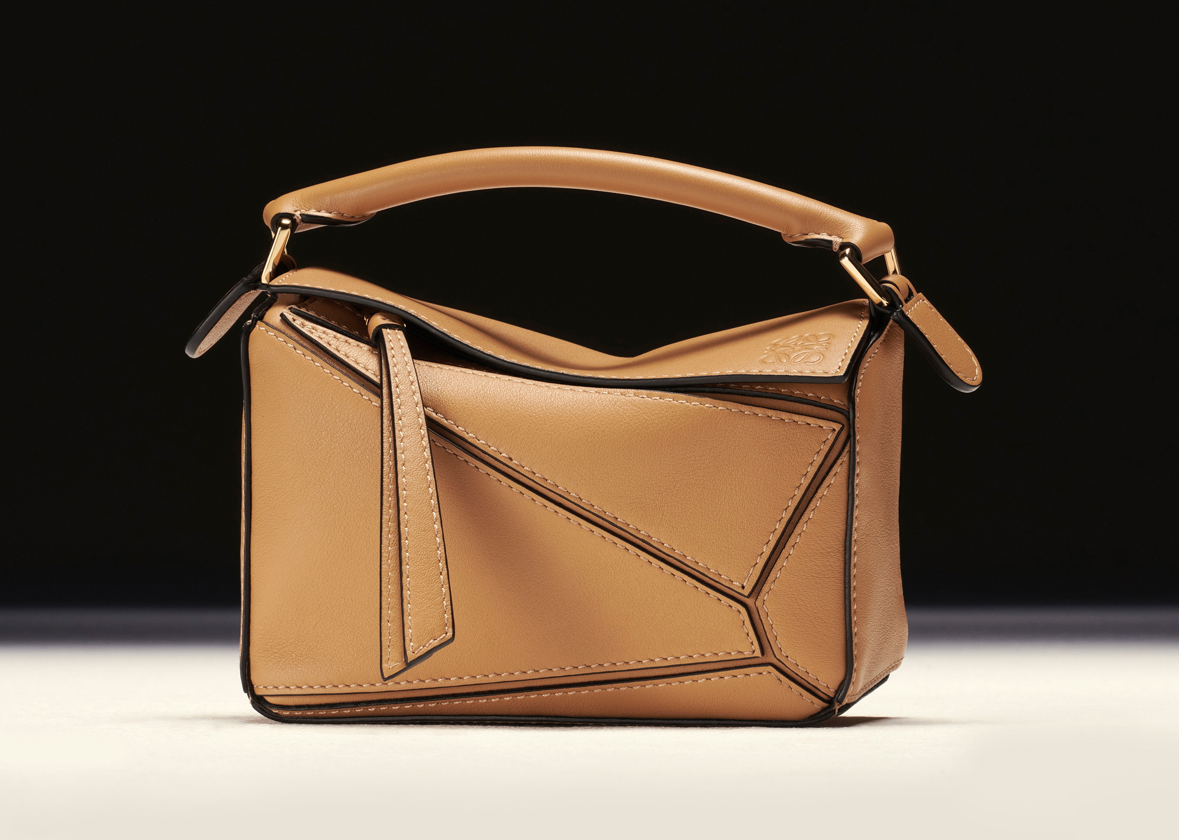Loewe Spring 2021 Fashion Show Accessories | The Impression