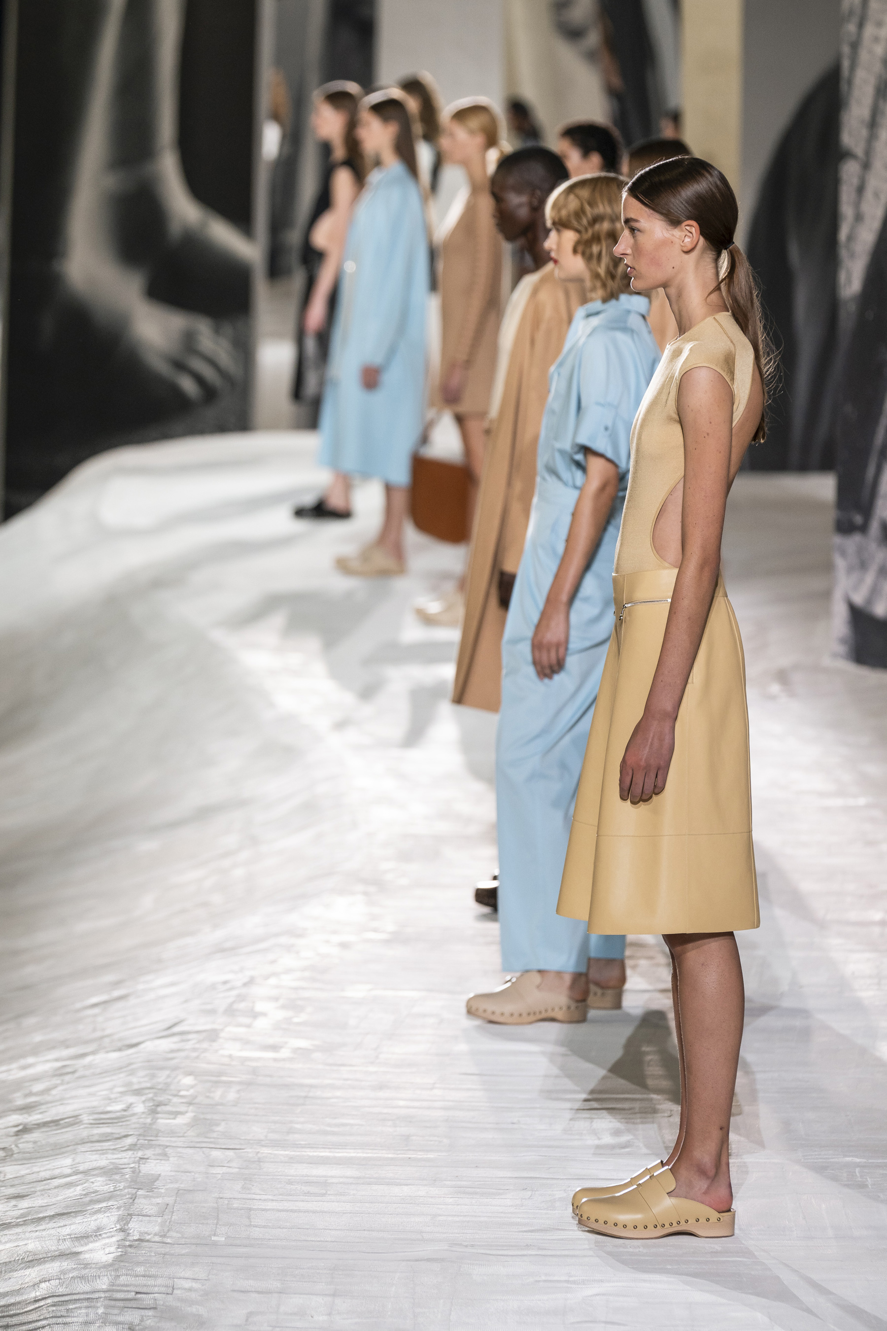 Fashion Review: Louis Vuitton, Loewe, Hermes Feb 2023 - The New York Times