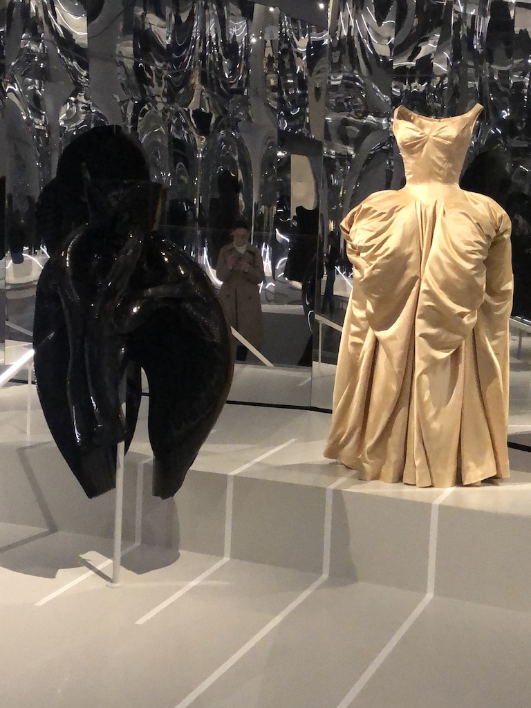 Review of the MET's “About Time: Fashion and Duration” Exhibit | The ...