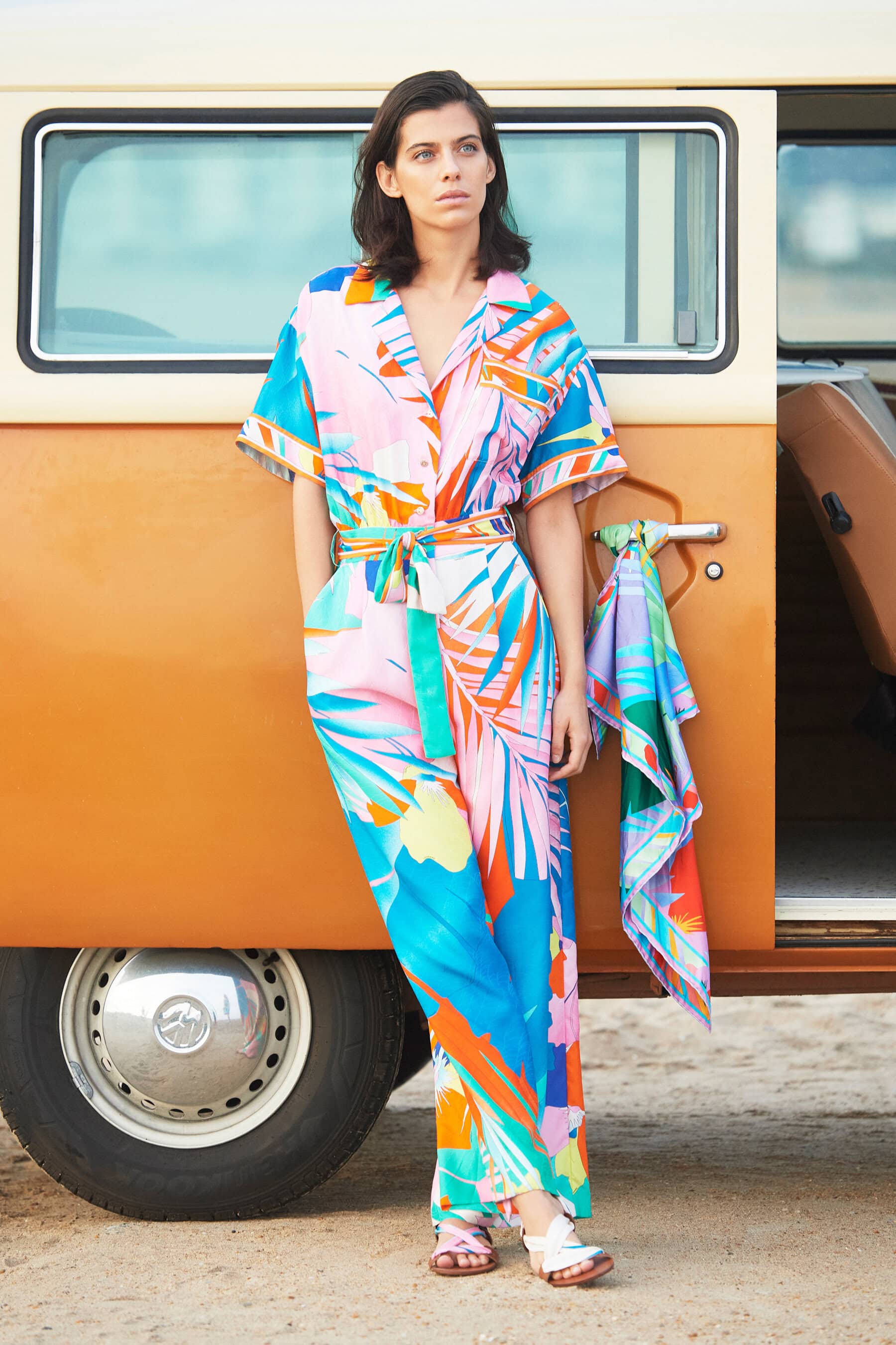 Leonard Paris Spring 2021 Fashion Show 