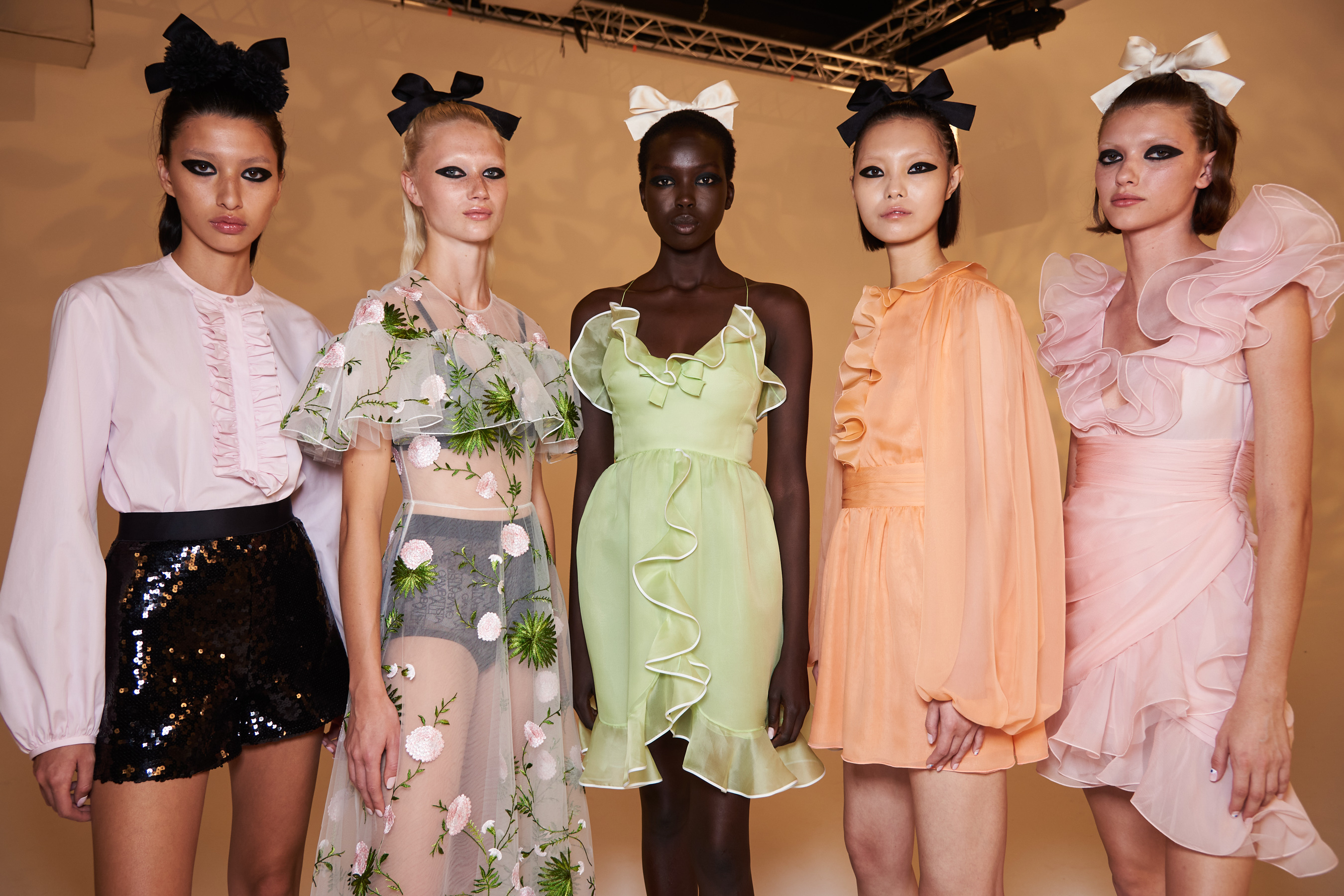 Giambattista Valli Spring 2021 Fashion Show Backstage | The Impression