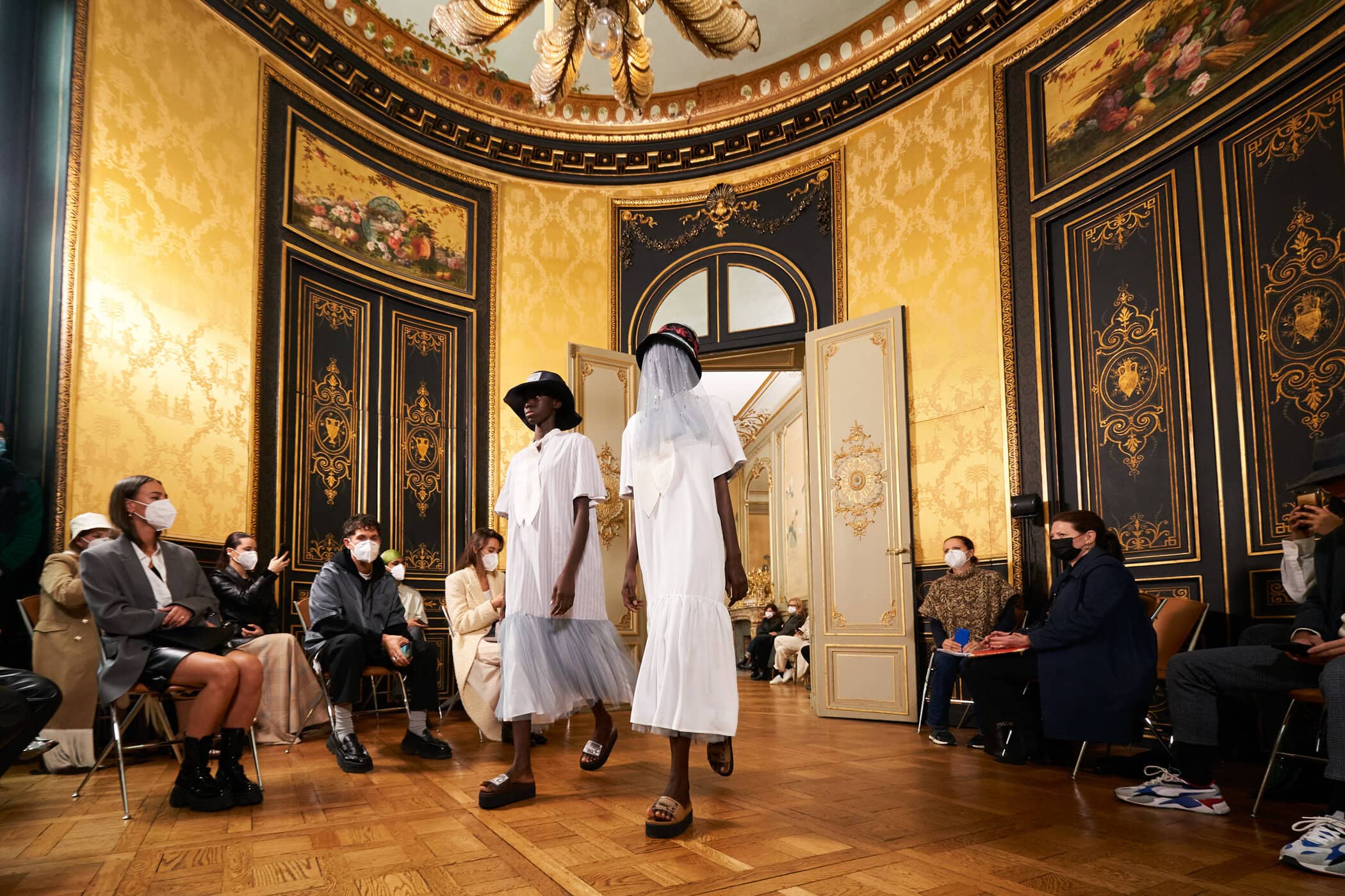 Victoria Tomas Spring 2021 Fashion Show Atmosphere