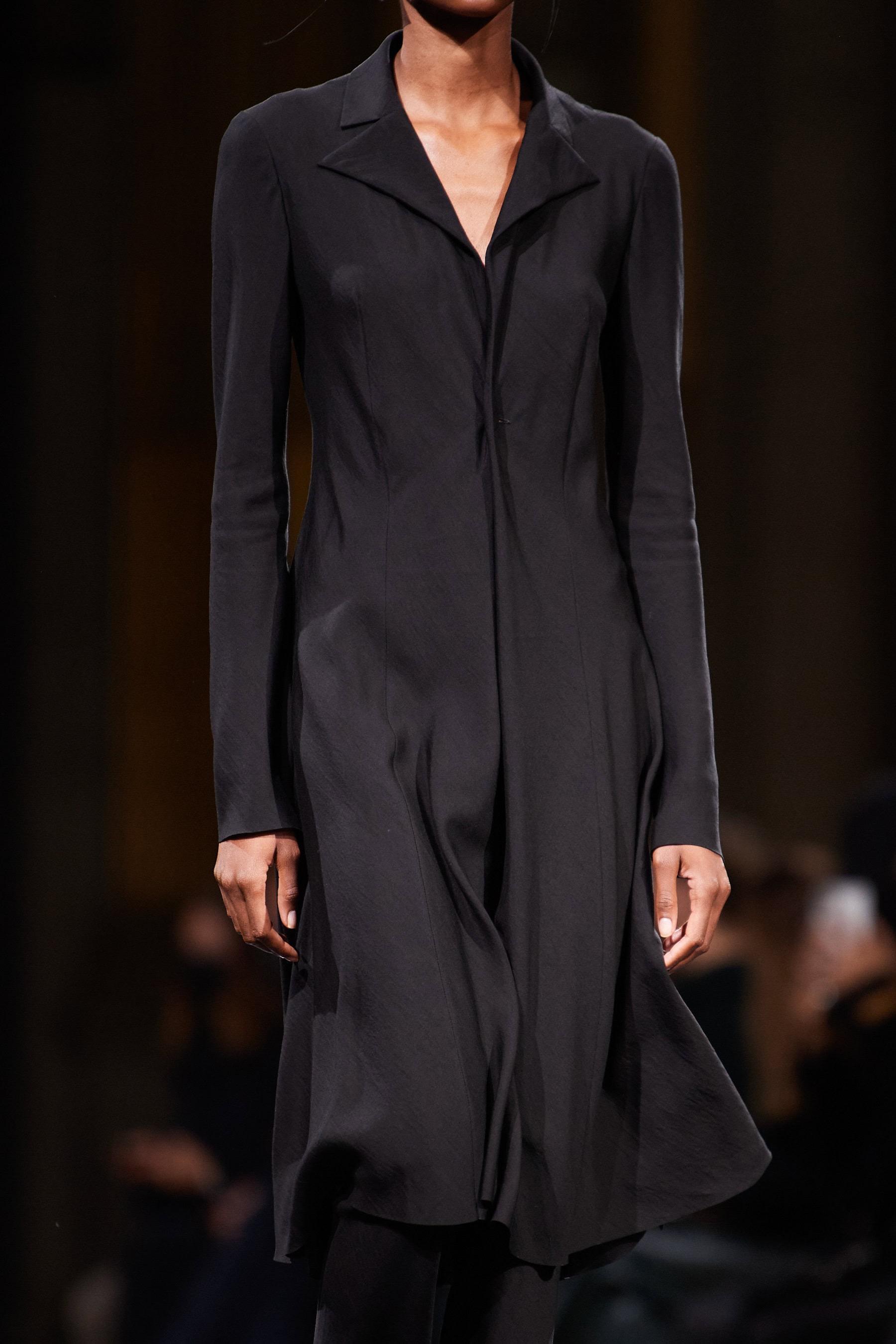 Yohji Yamamoto Spring 2021 Fashion Show Details