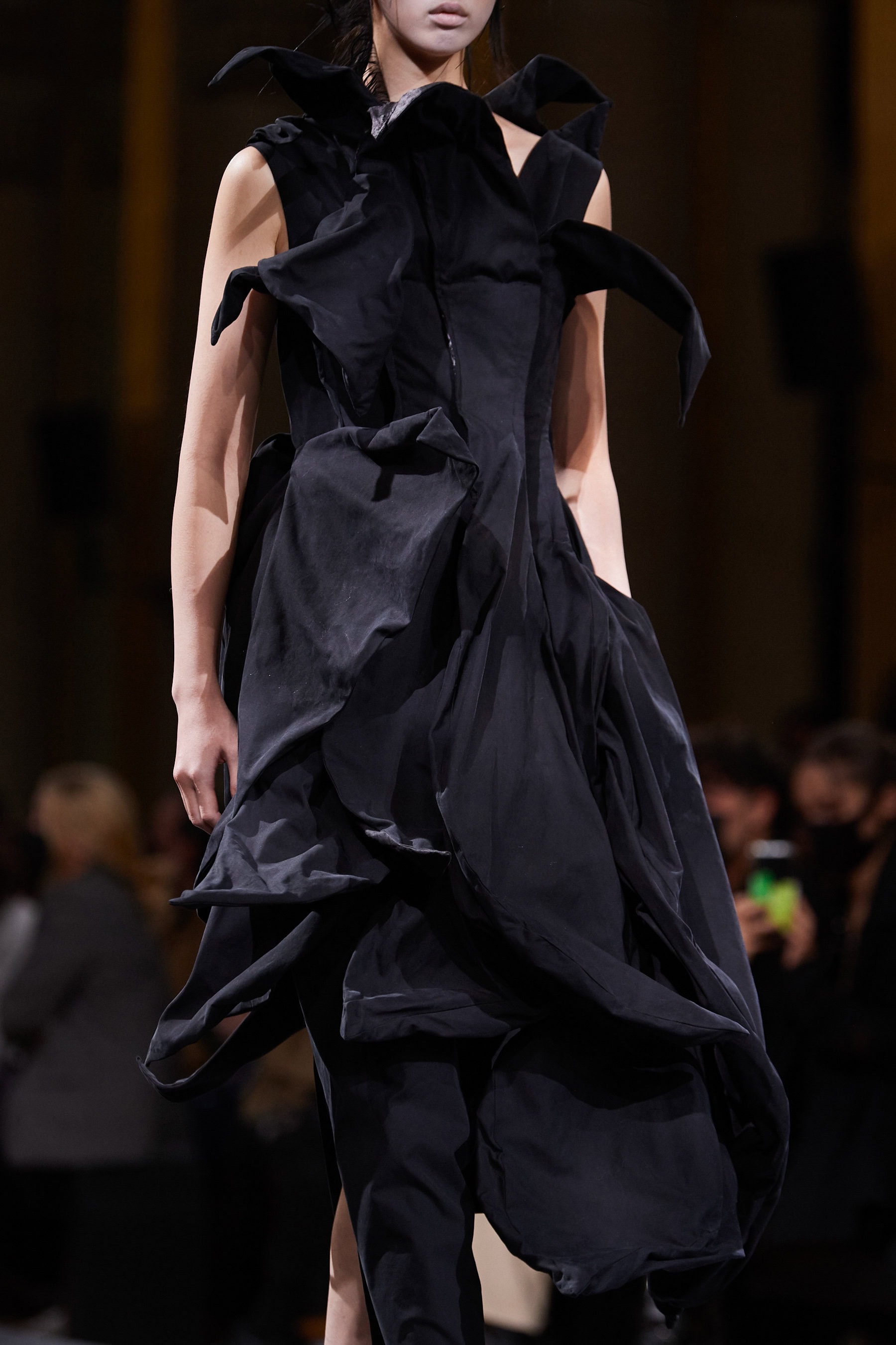 Yohji Yamamoto Spring 2021 Fashion Show Details | The Impression