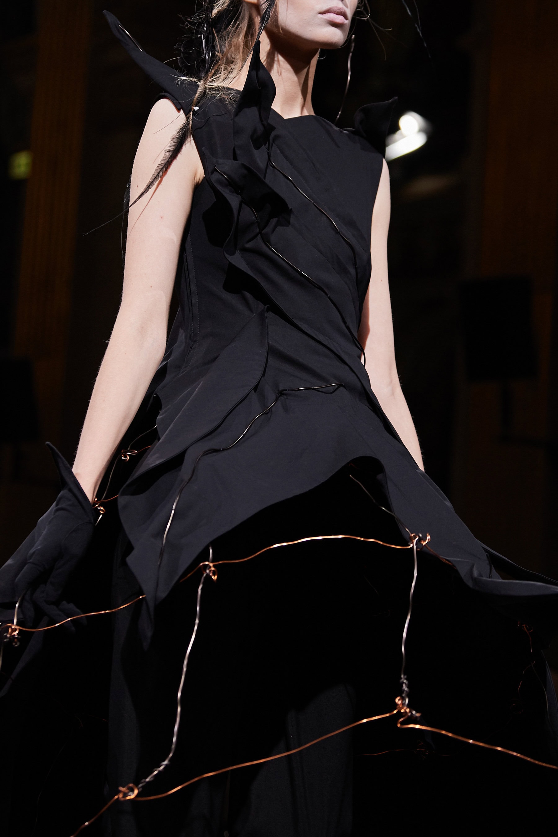 Yohji Yamamoto Spring 2021 Fashion Show Details