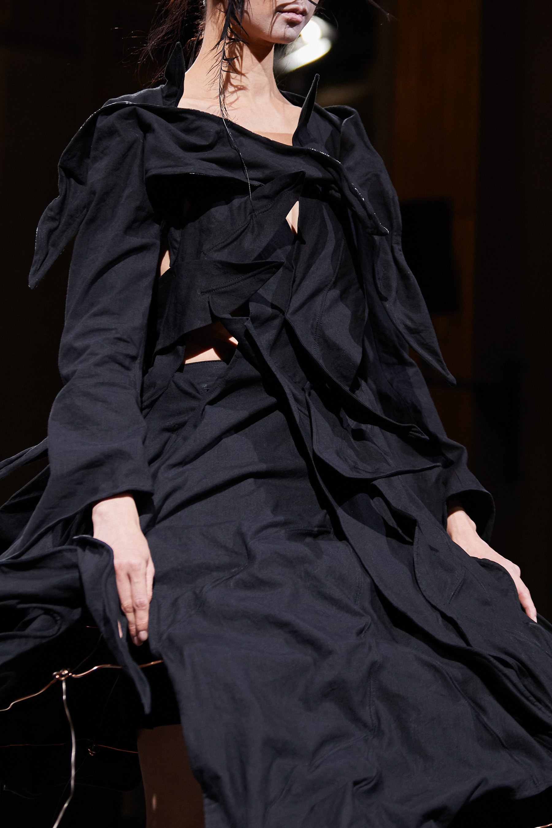 Yohji Yamamoto Spring 2021 Fashion Show Details