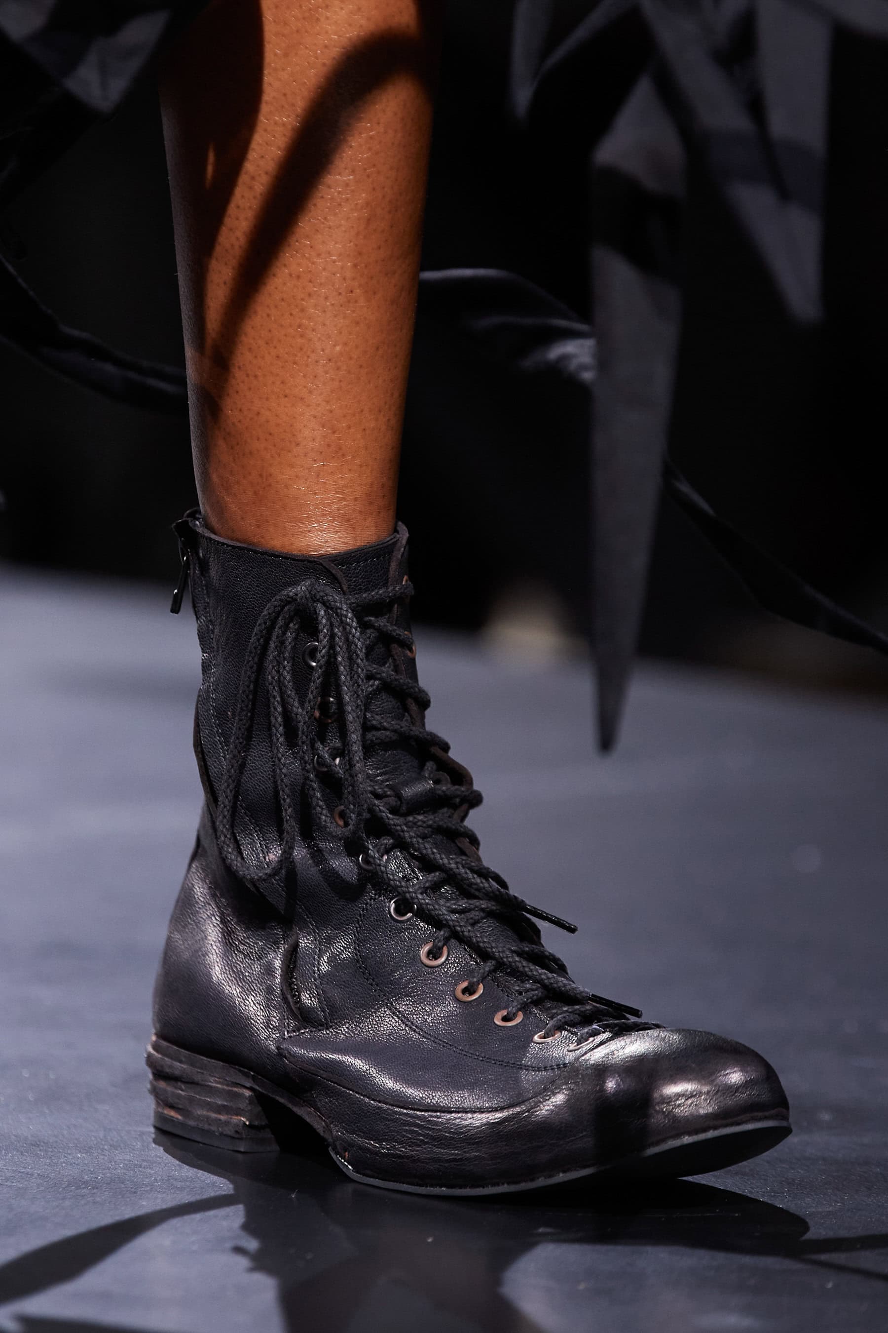 Yohji Yamamoto Spring 2021 Fashion Show Details