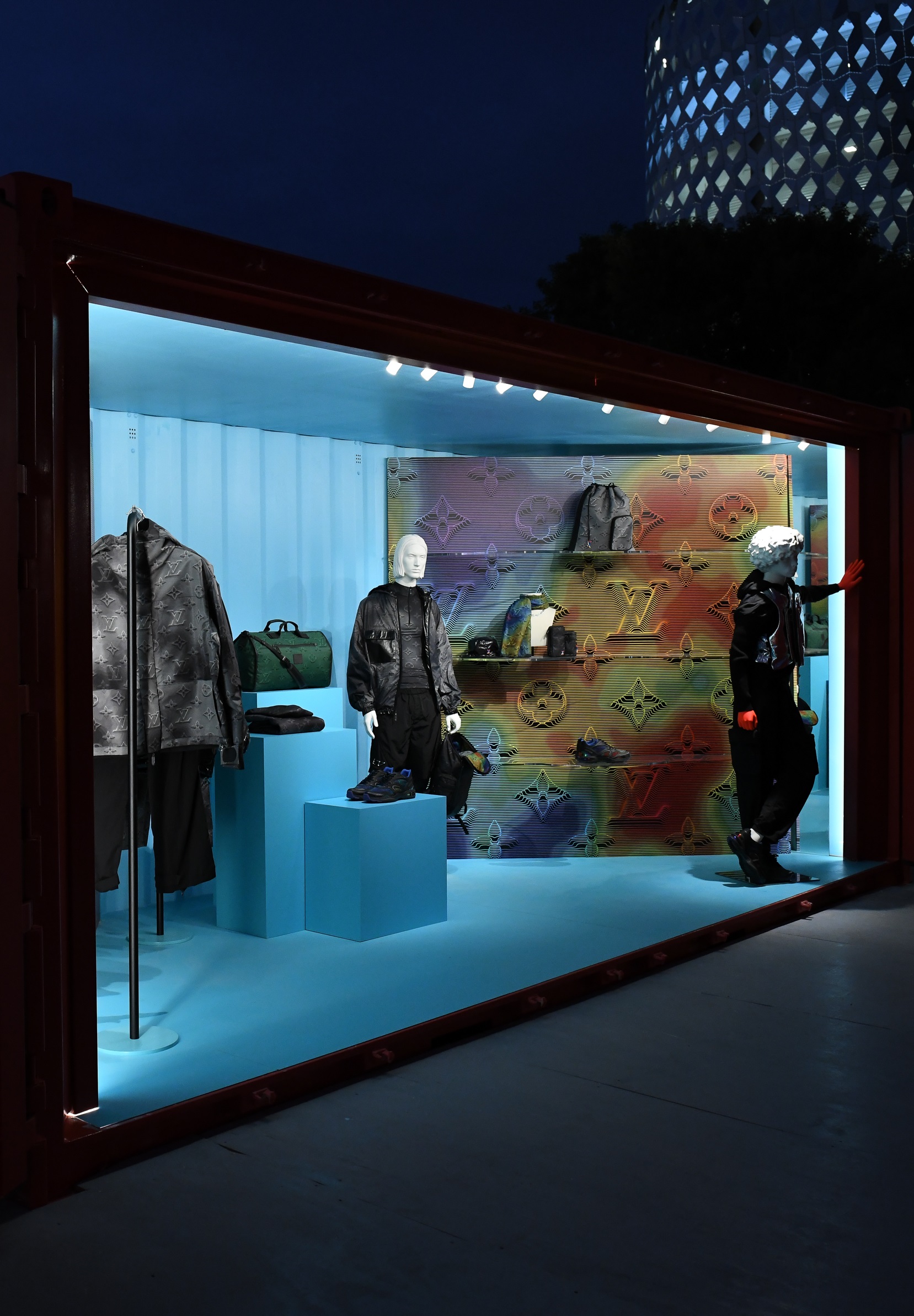 Aventura Mall Debuts Louis Vuitton Twist Pop-Up