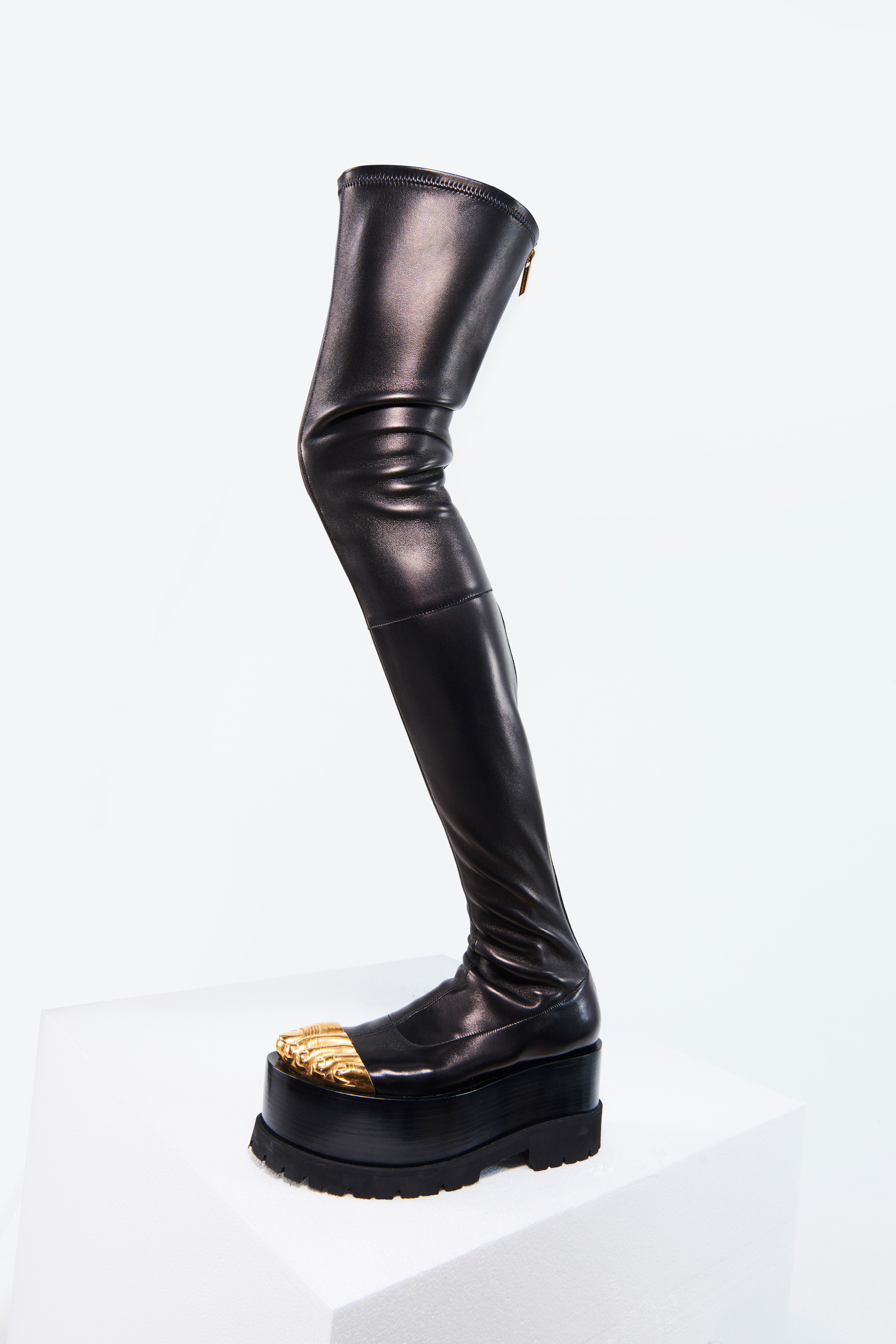 Schiaparelli Spring 2021 Couture Details