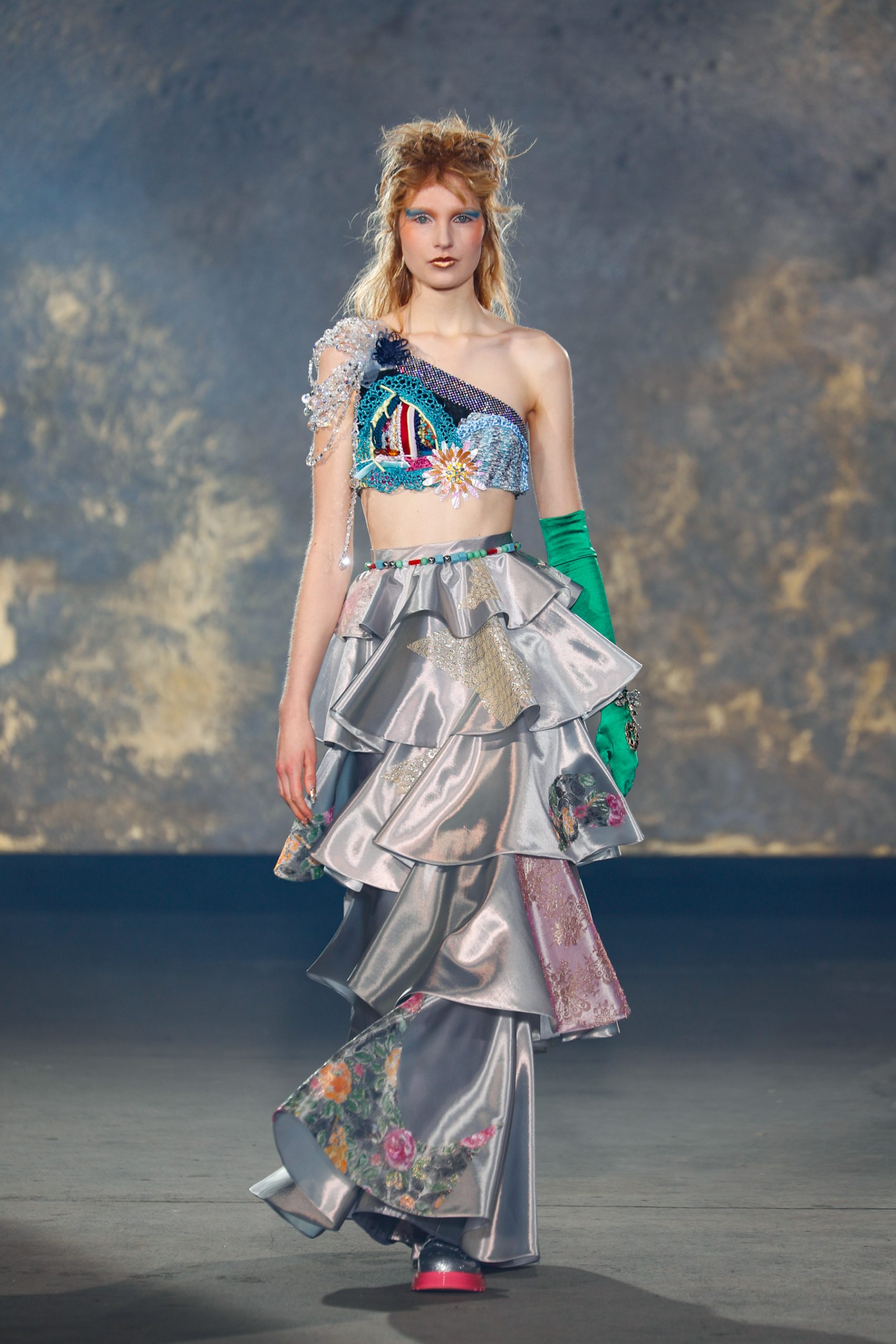 Viktor & Rolf Spring 2021 Couture