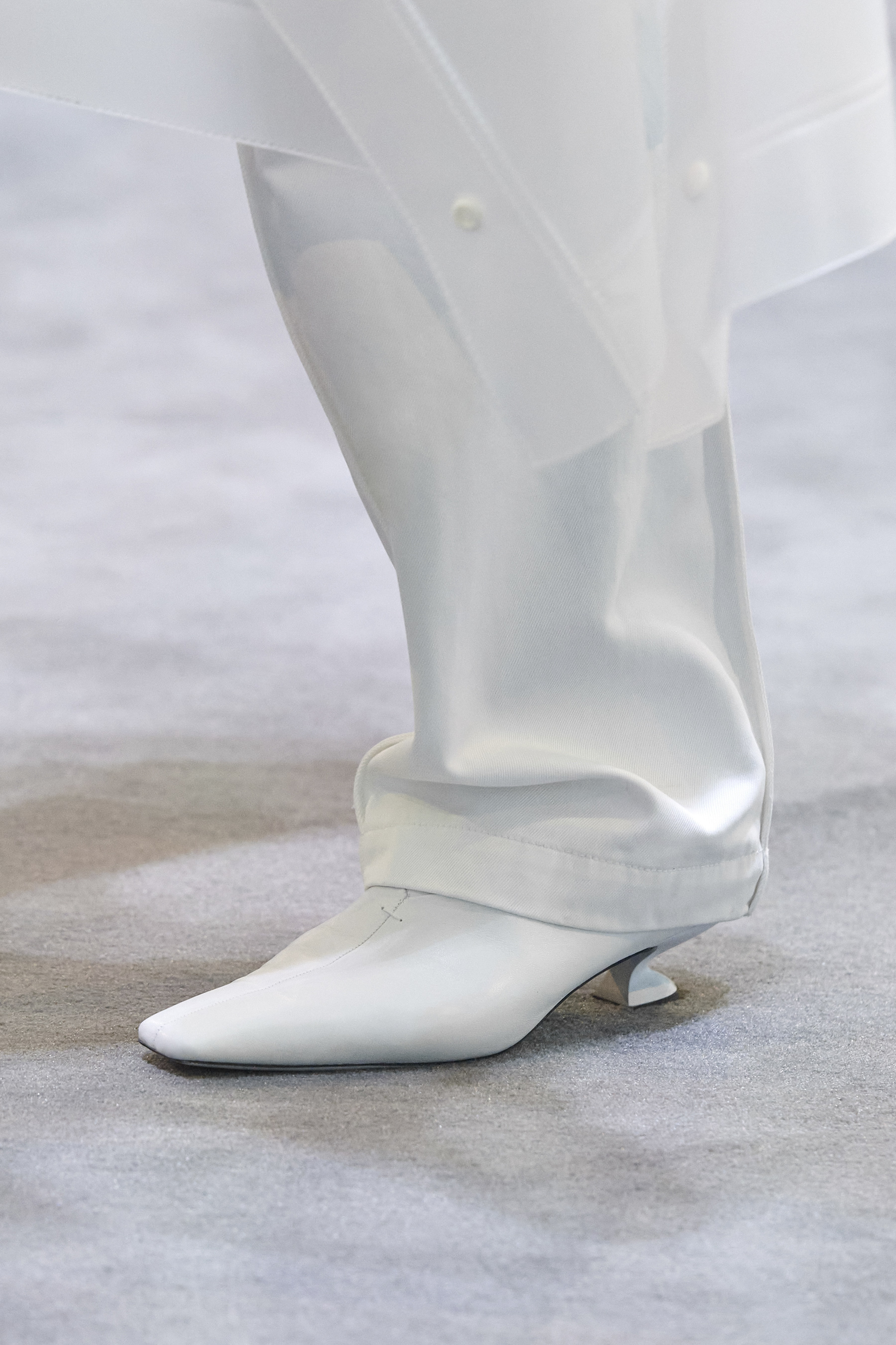 Salvatore Ferragamo Fall 2021 Details